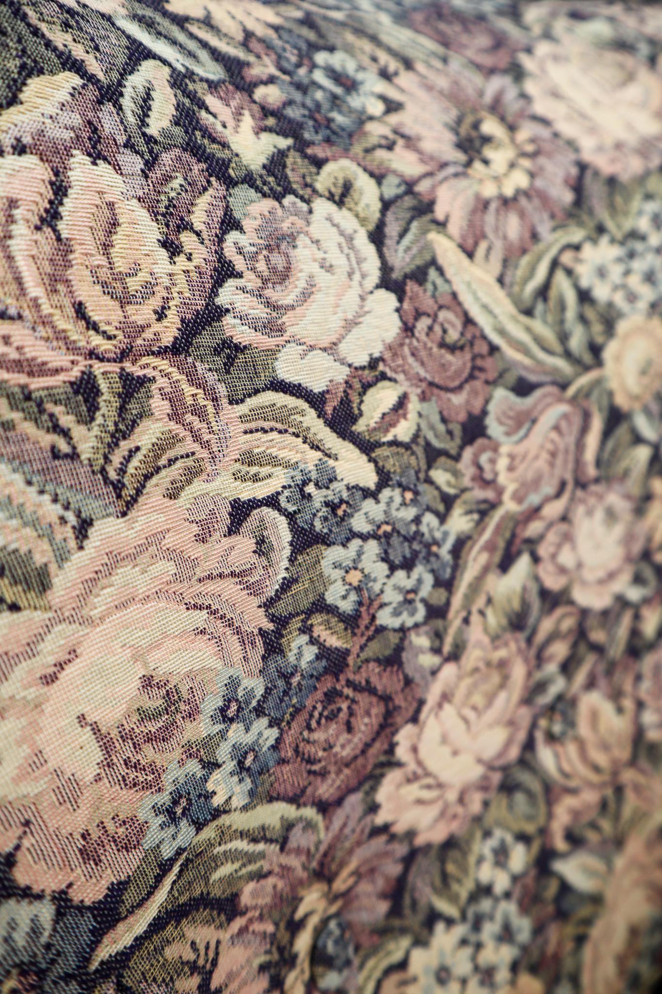 Midcentury Italian Armchair in Original Wool Flower Fabric, 1950s 3