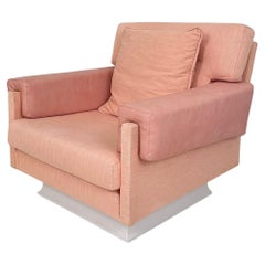 Mid Century Italian Armchair / Lounge Chair in Rose Fabric and Leather, 1970