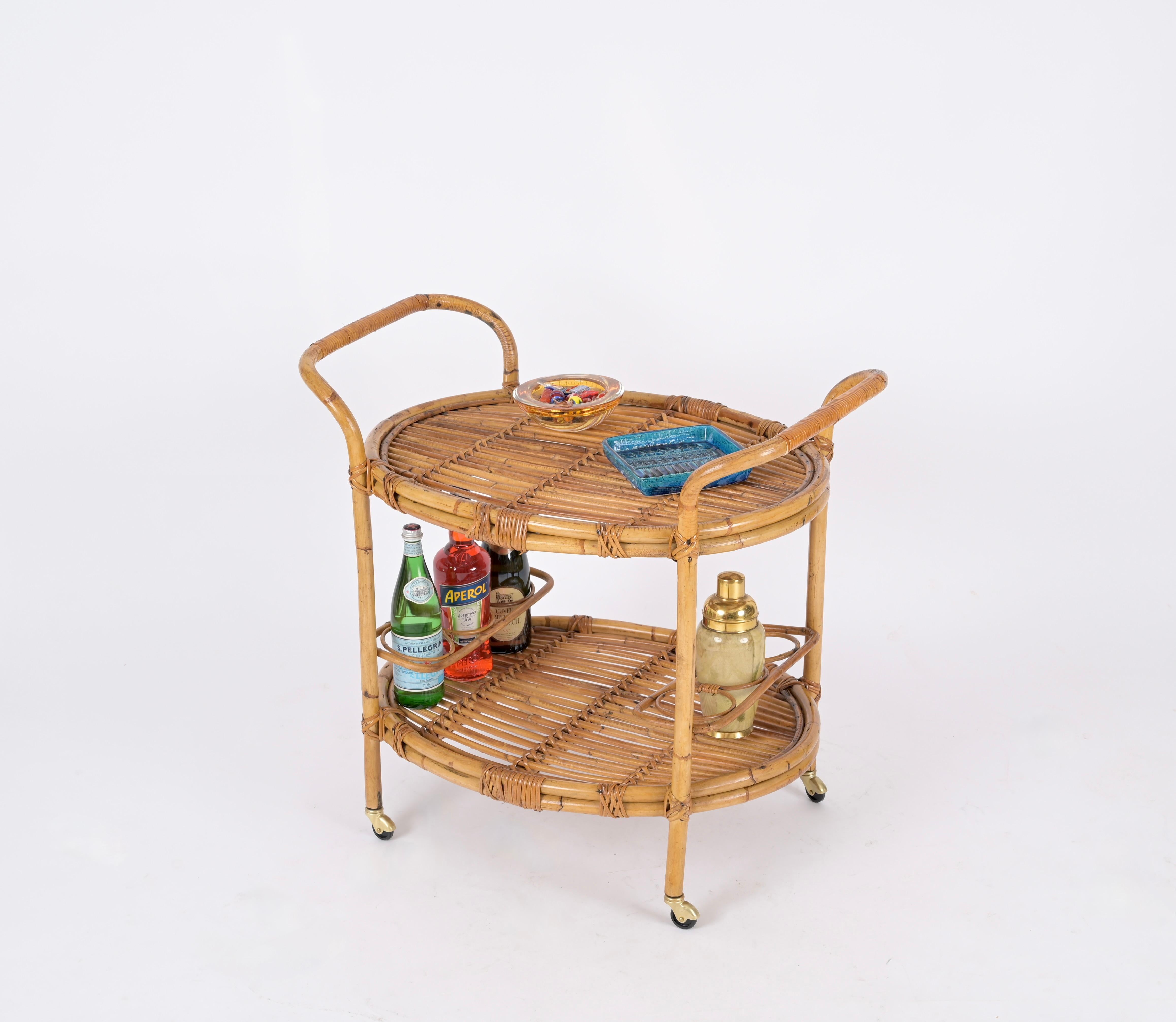 Hand-Crafted Mid-Century Italian Bamboo and Rattan Oval Serving Bar Cart Trolley, 1960s For Sale