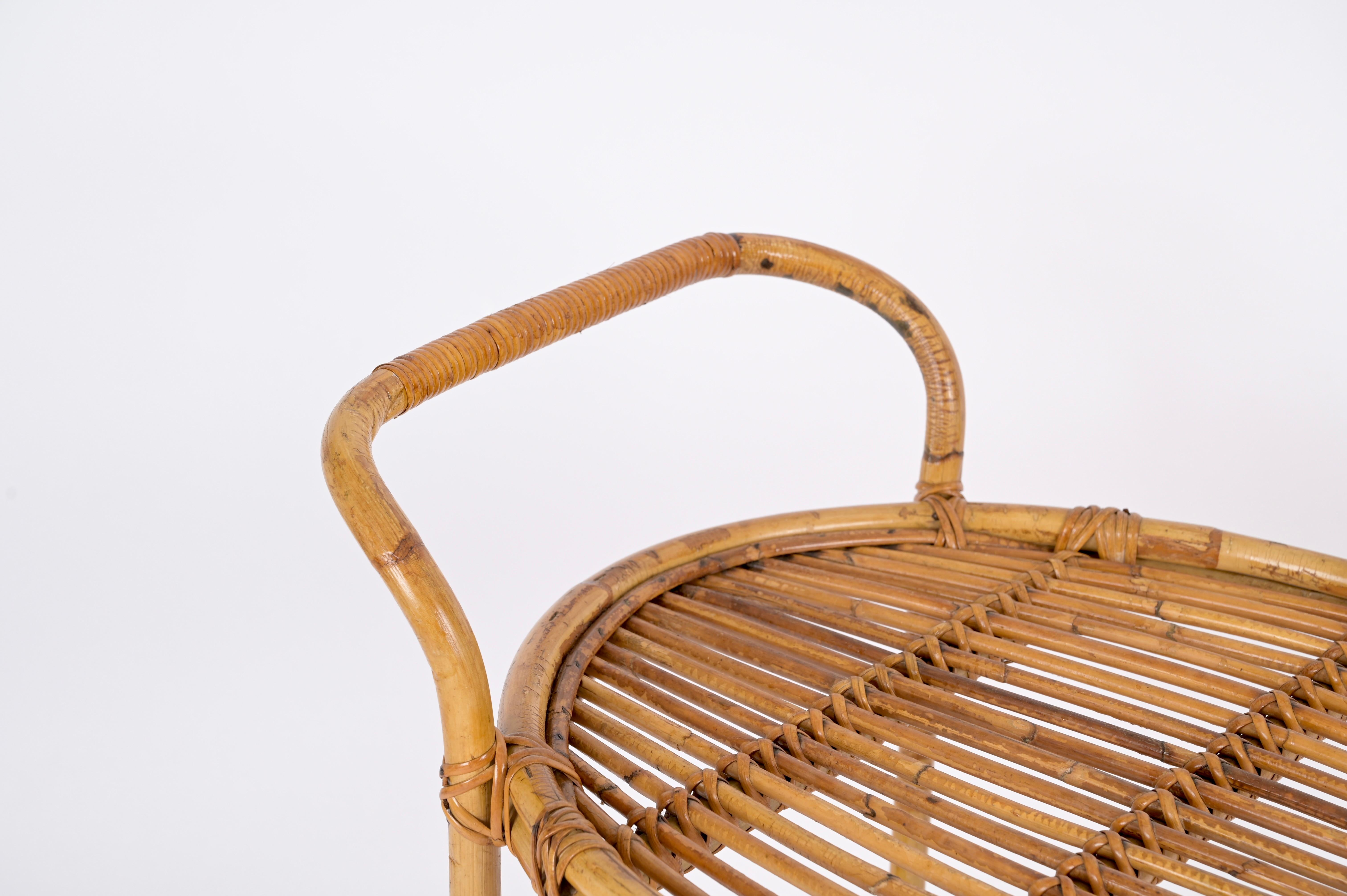 Metal Mid-Century Italian Bamboo and Rattan Oval Serving Bar Cart Trolley, 1960s For Sale