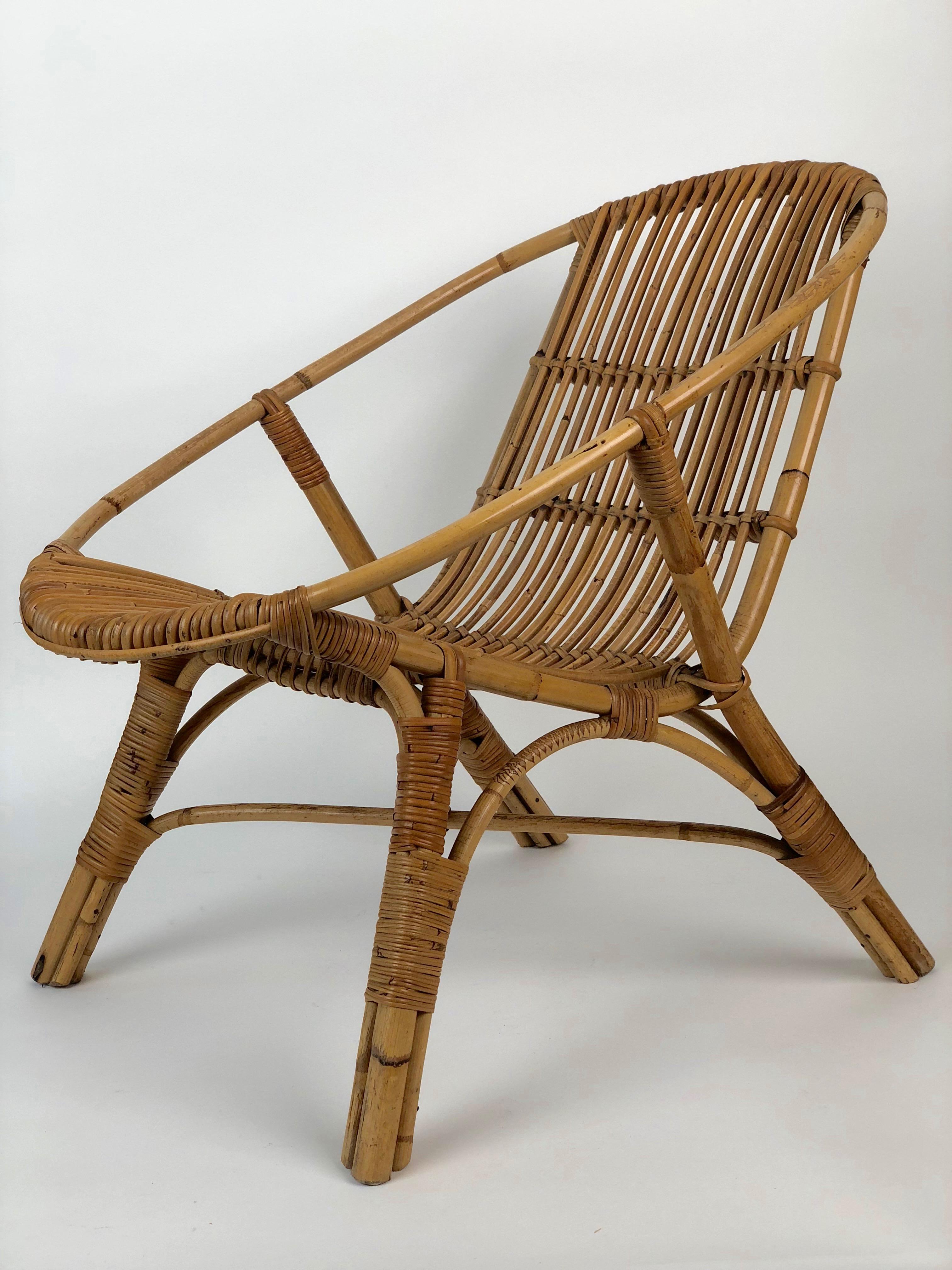 Table basse et deux chaises pour jardin en bambou:: style italien du milieu du siècle dernier en vente 2