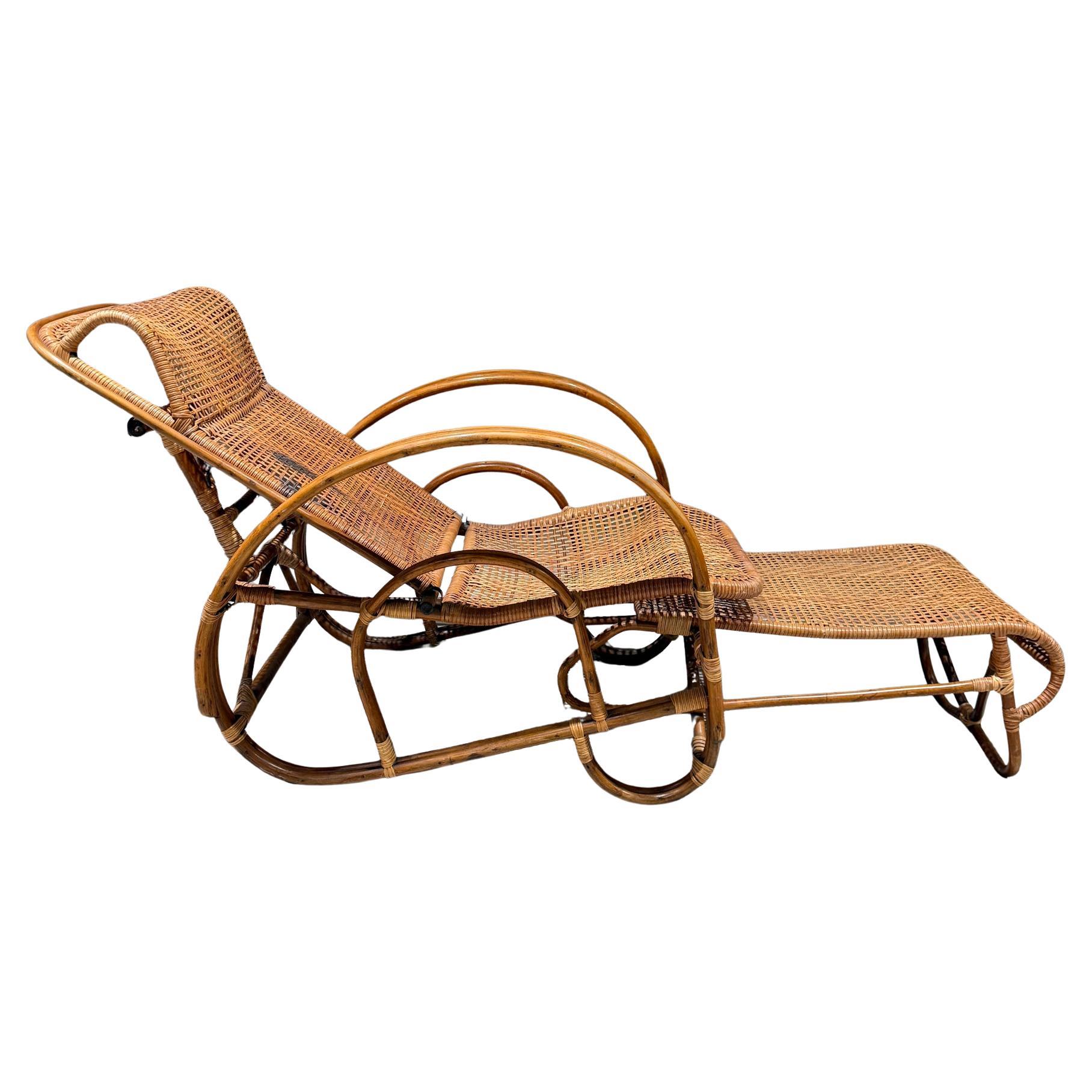 Mid-Century Italian Bamboo
Rattan Reclining Chaise Longue