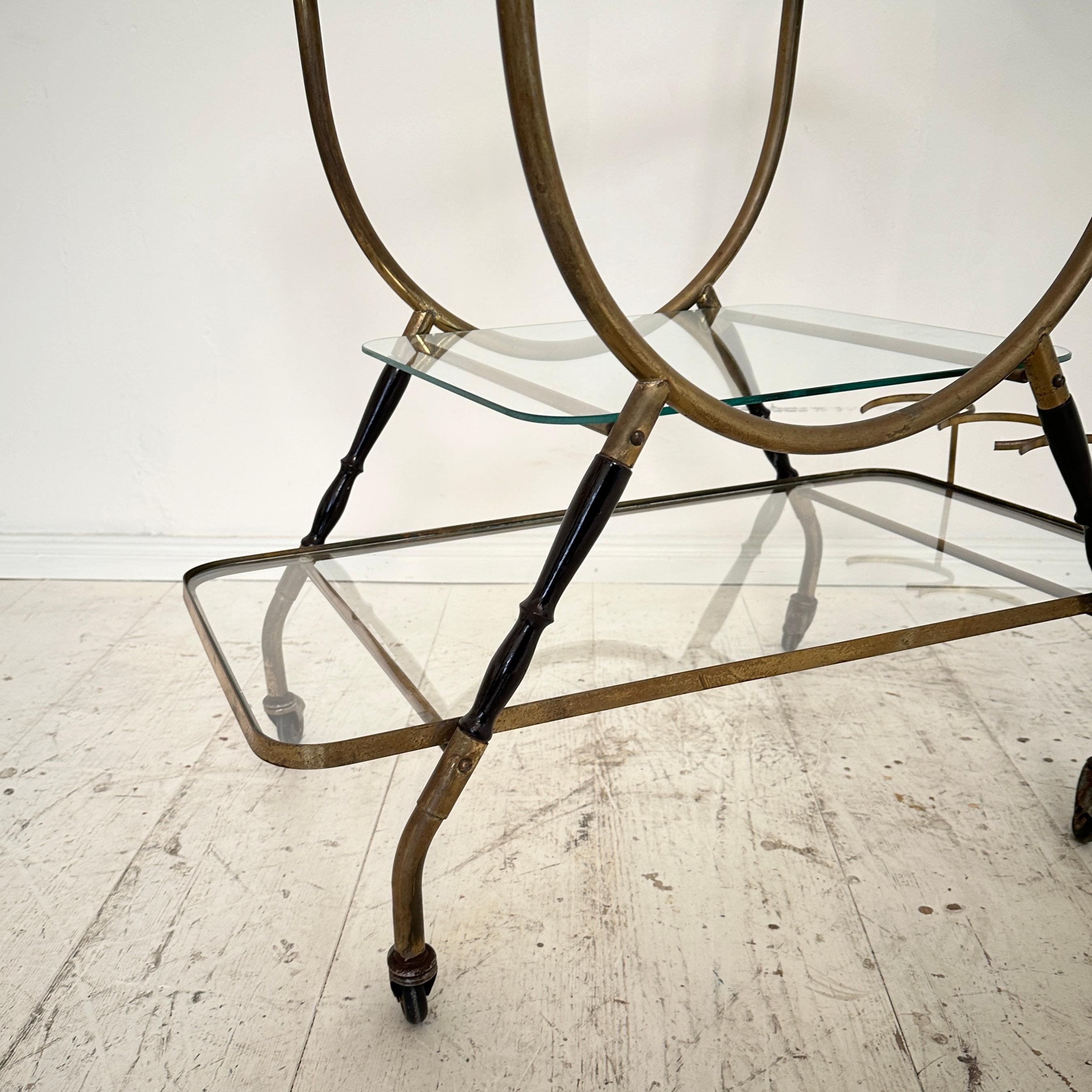 Mid Century Italian Bar Trolly by Cesare Lacca in Brass and Black Wood, around 1 For Sale 4