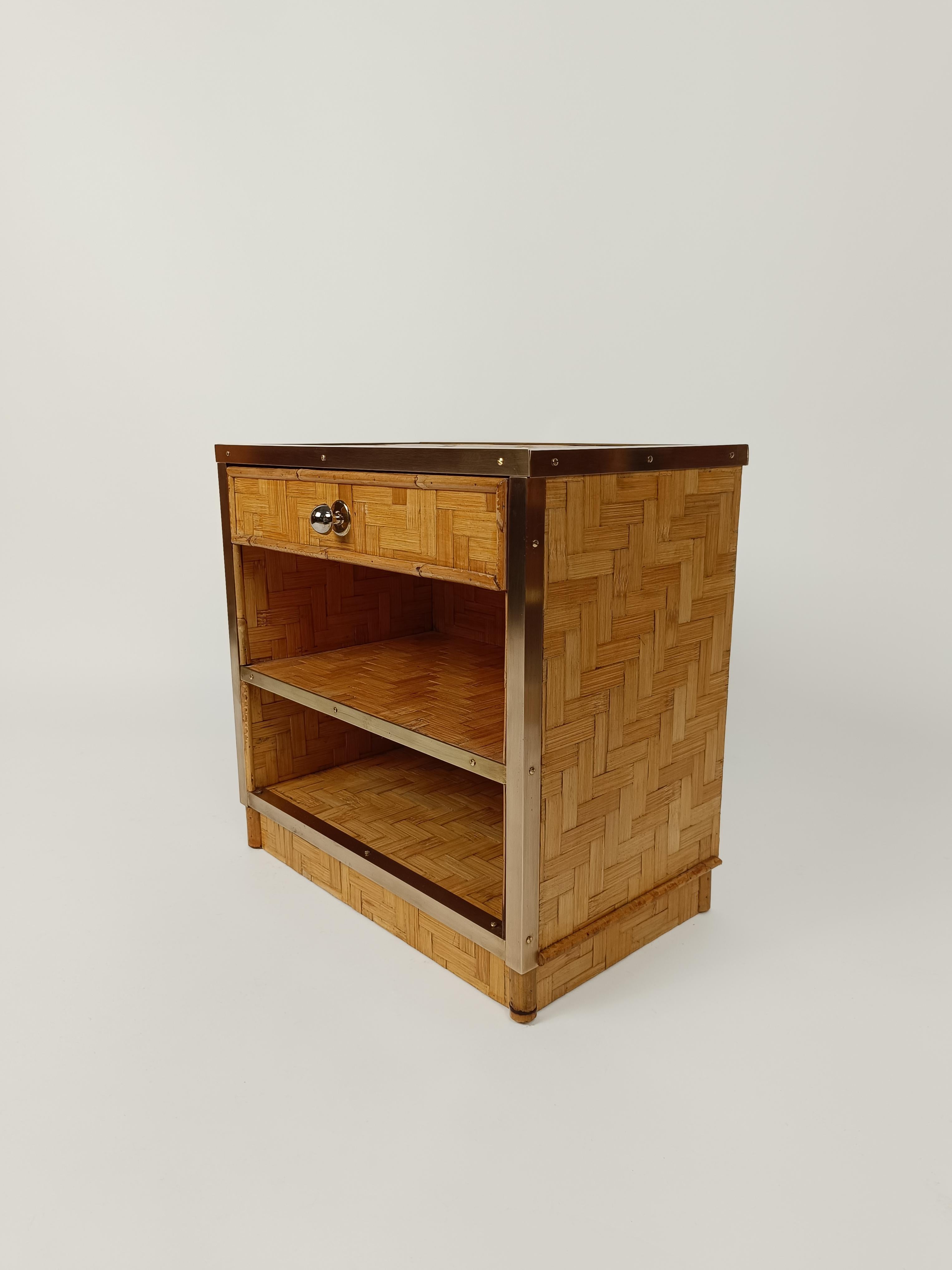 Midcentury Italian Bedside Tables in Bamboo Cane, Rattan and Brass, 1970s For Sale 4
