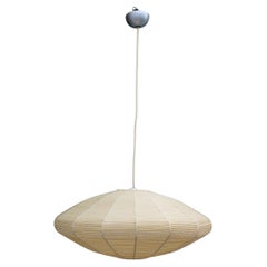 Lampada rotonda Ufo beige italiana del Medioevo in plastica e metallo, anni '50