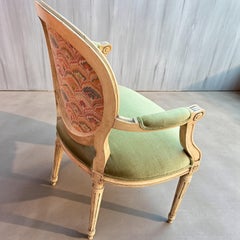 Italienische Berger-Stühle aus der Jahrhundertmitte mit französischem Louis-XVI-Stil - Paar