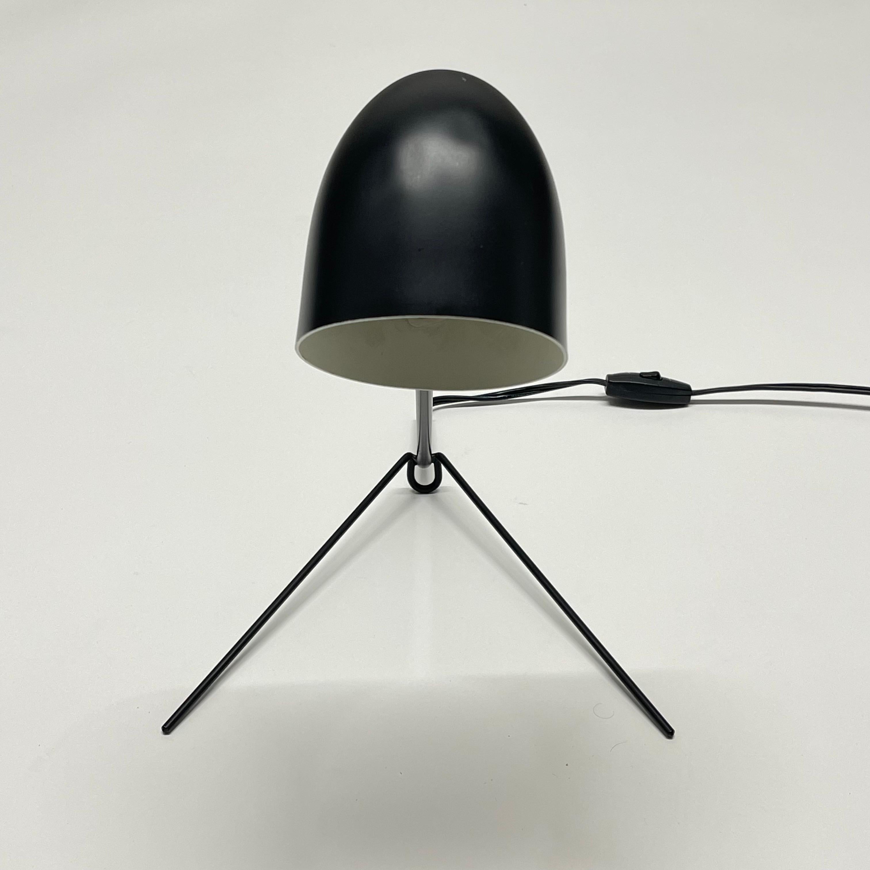 Powder-Coated Mid-Century Italian Black and Brass Articulating Desk or Task Lamp, 1970s