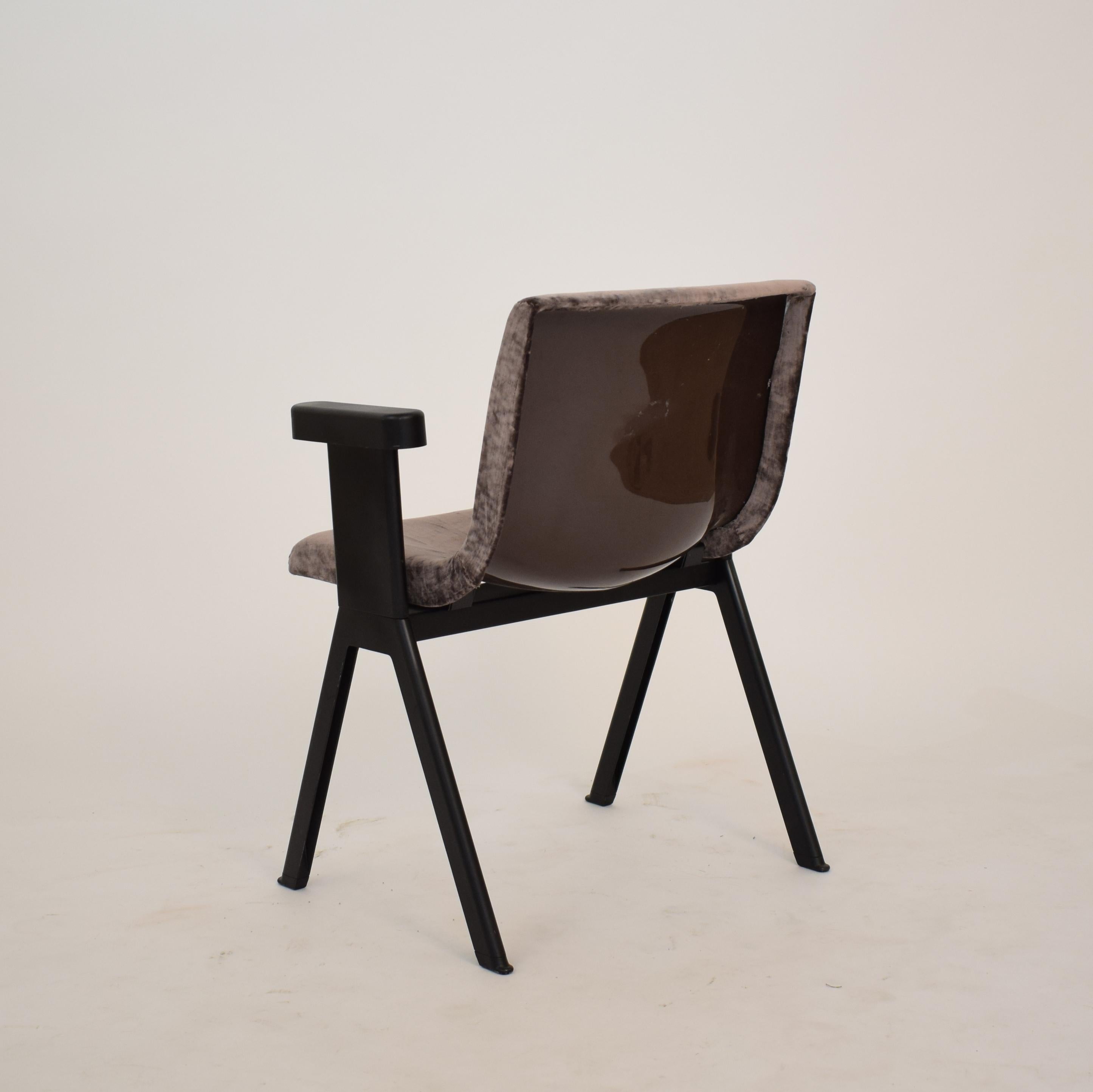 Mid-Century Modern Midcentury Italian Black and Grey Velvet Armchair by Olivetti Synthesis, 1960s
