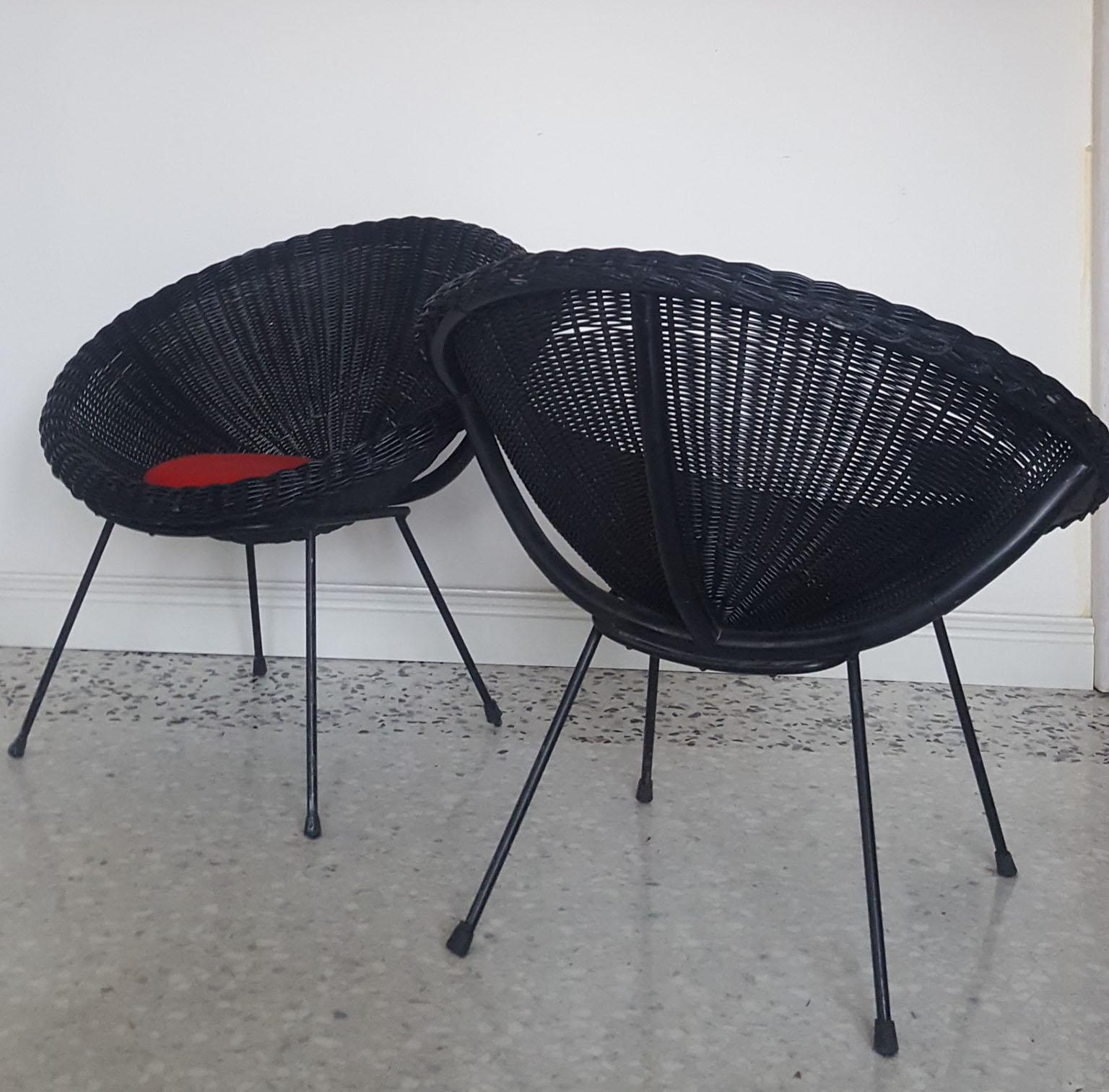 Iron Mid-Century Modern Italian Black Wicker Round Armchairs, Made in Milano, 1950s For Sale