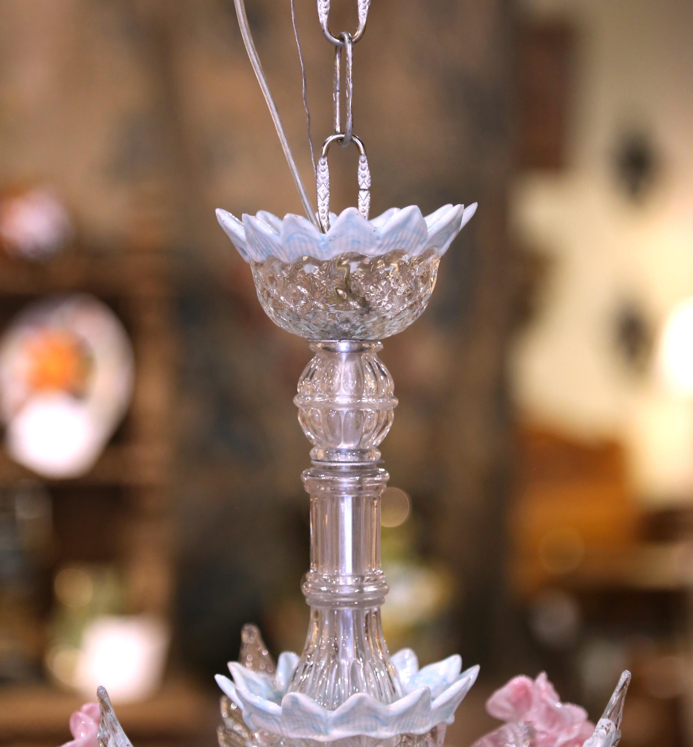 Mid-Century Italian Blown Glass Murano Four-Light Chandelier with Floral Motifs In Excellent Condition For Sale In Dallas, TX