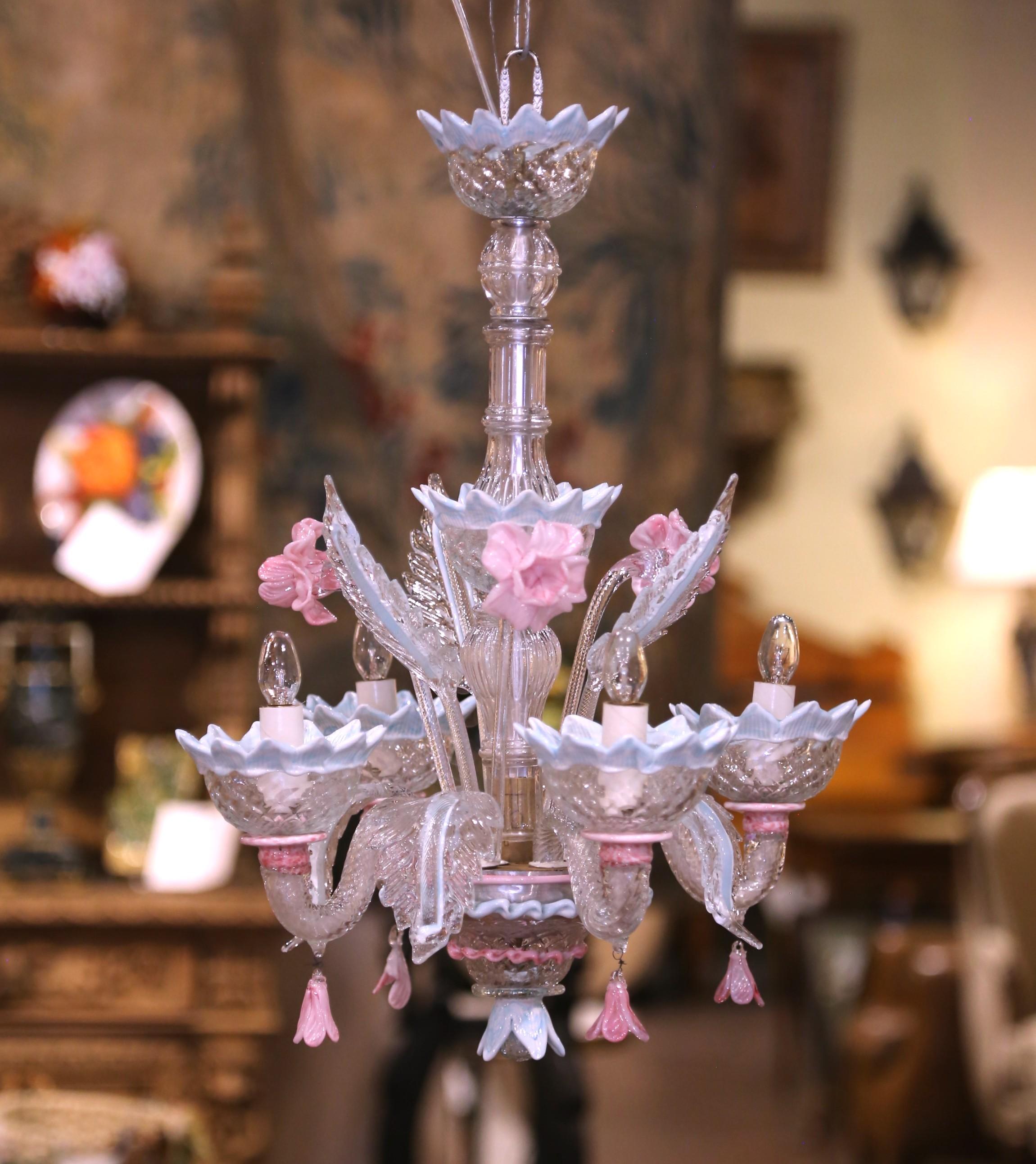 20th Century Mid-Century Italian Blown Glass Murano Four-Light Chandelier with Floral Motifs For Sale