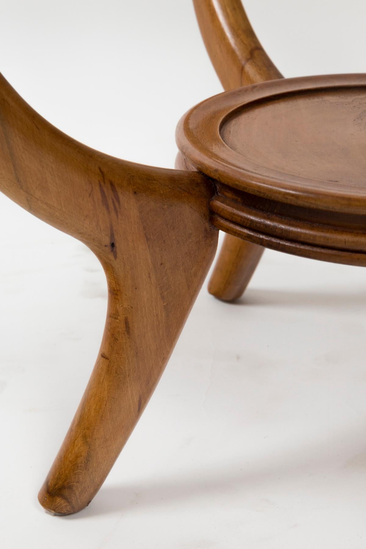 Mid Century Italienisch Borsani Stil Runde Beistelltisch im Angebot 4