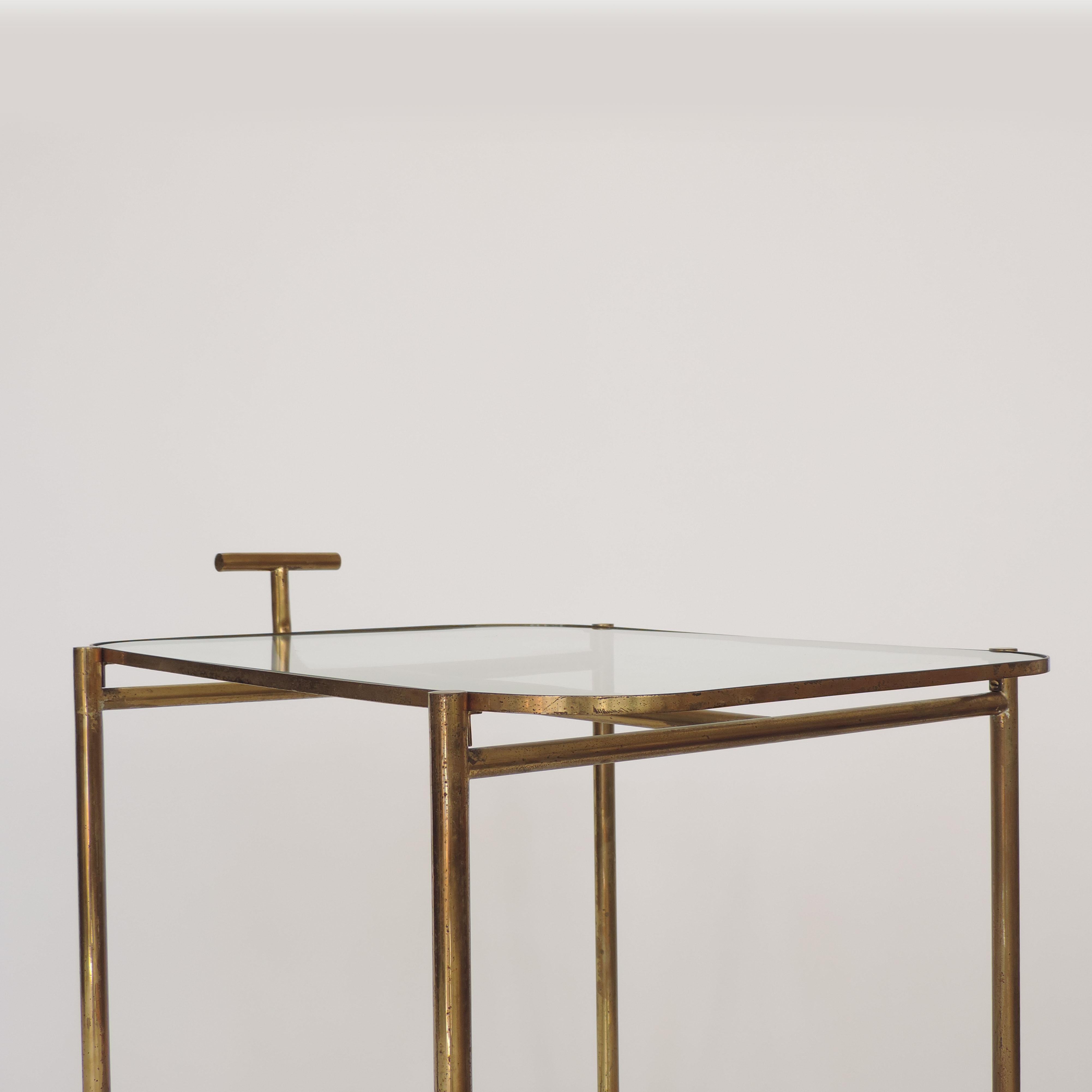 Midcentury Italian Brass and Glass Bar Cart In Good Condition For Sale In Milan, IT
