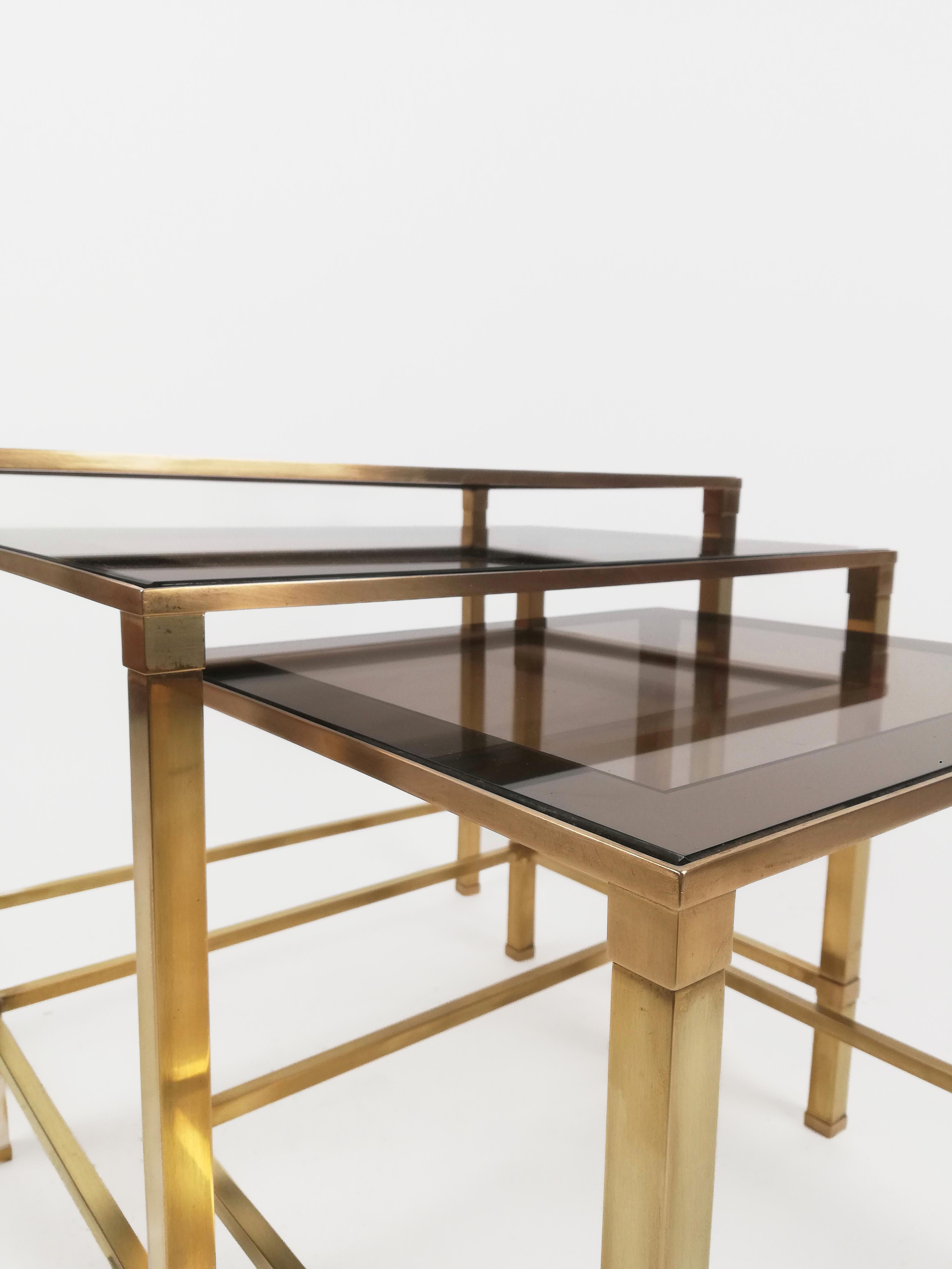 Midcentury Italian Brass and Glass Set of 3 Nesting Tables For Sale 5