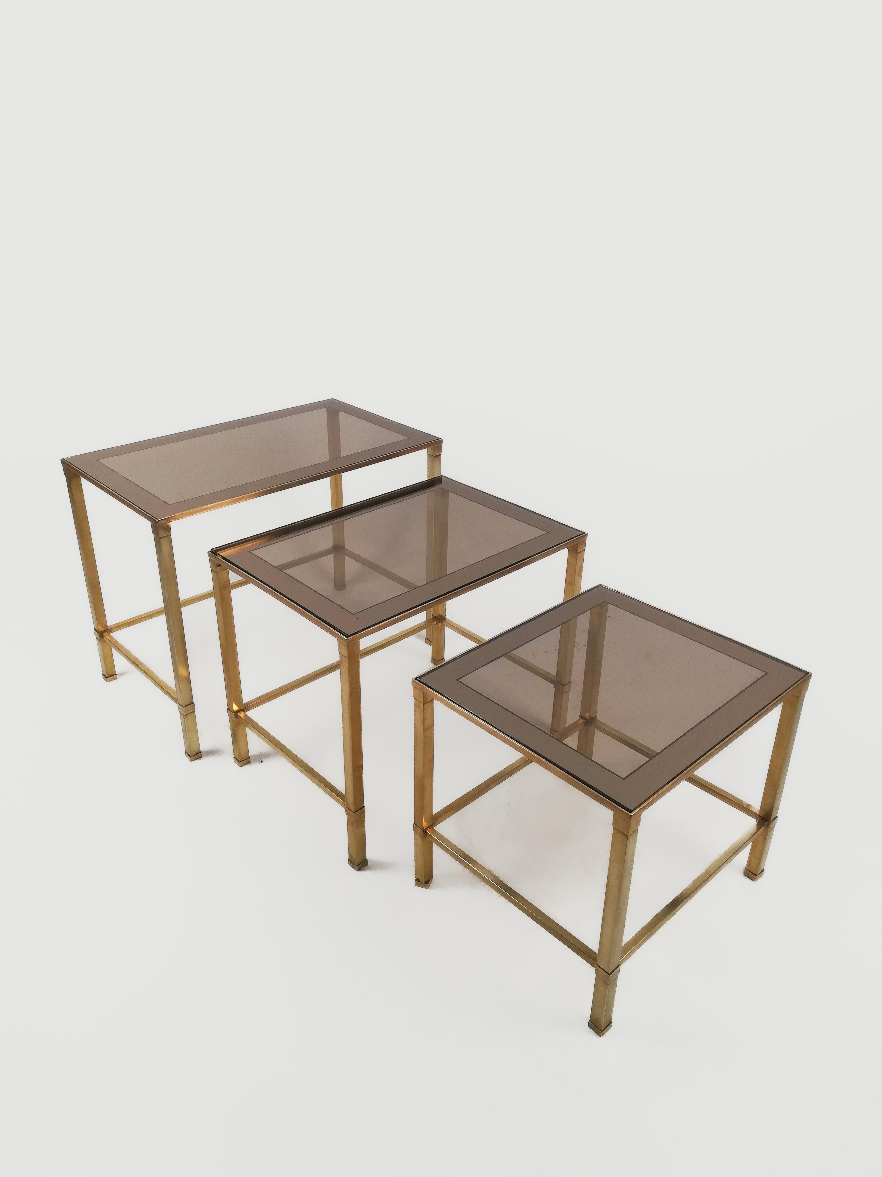 Midcentury Italian Brass and Glass Set of 3 Nesting Tables For Sale 4