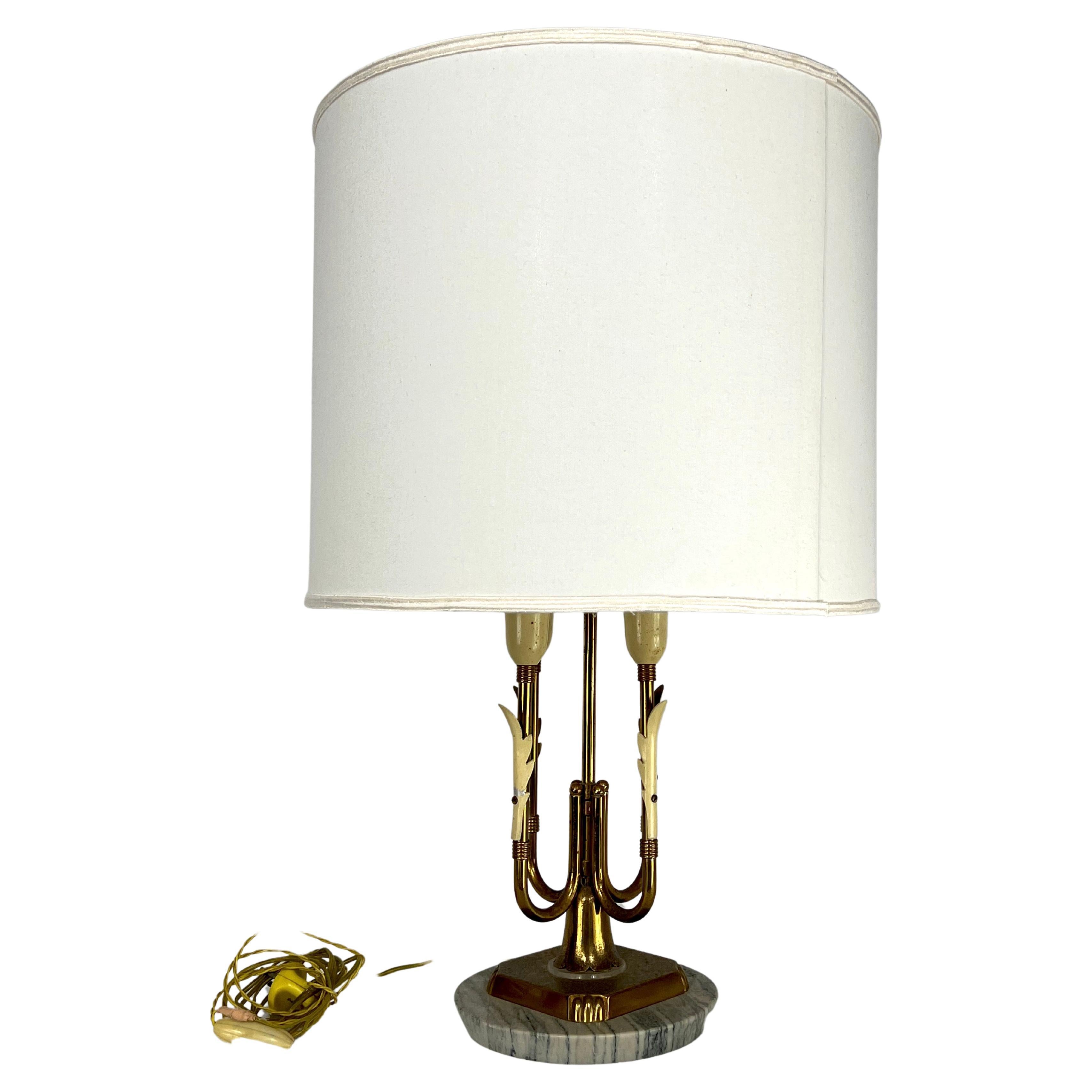 Mid-century Italian brass and marble table lamp from 50s For Sale
