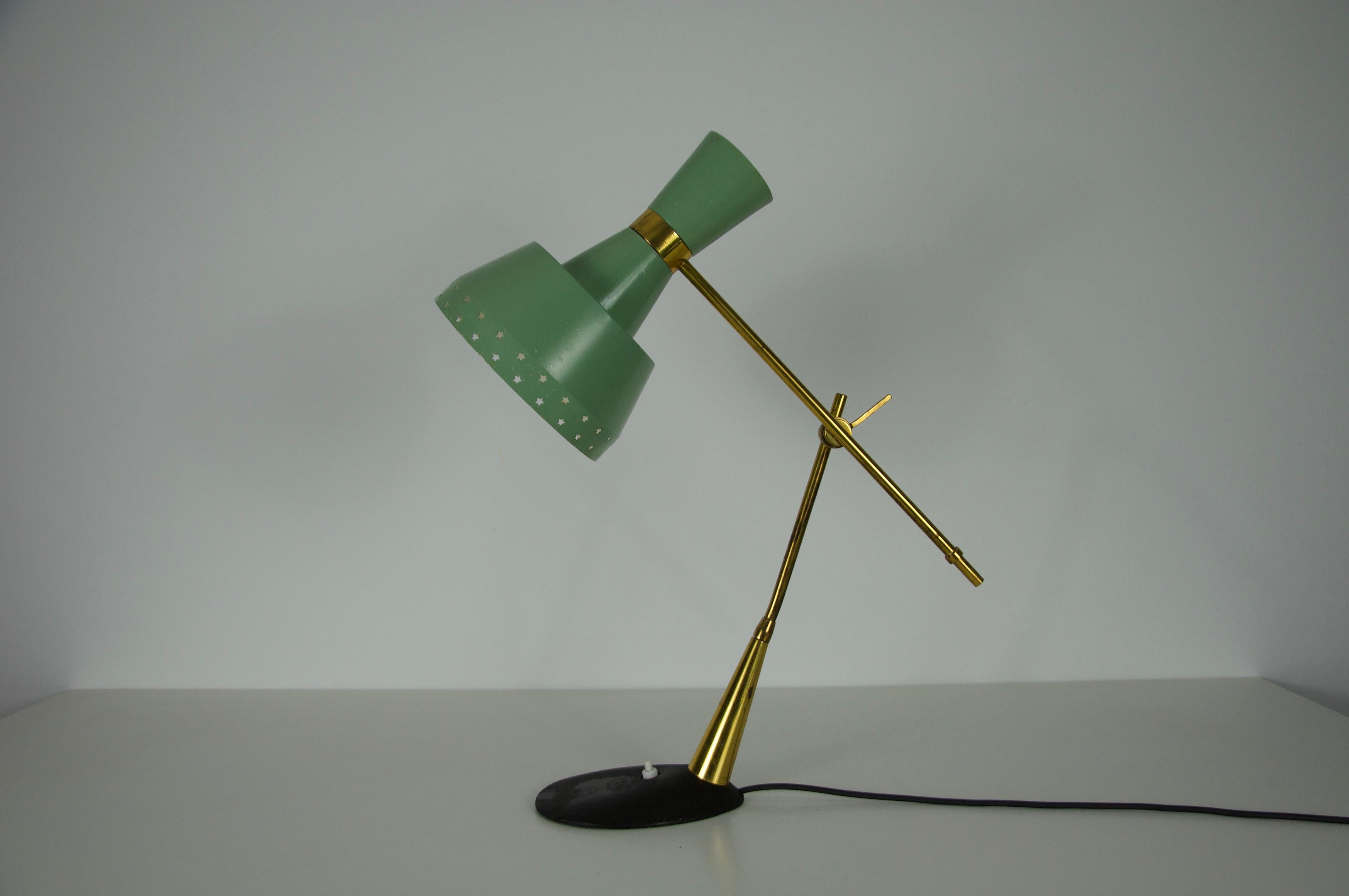 Mid-Century Italian Brass and Metal Table Lamp, 1960s For Sale 7