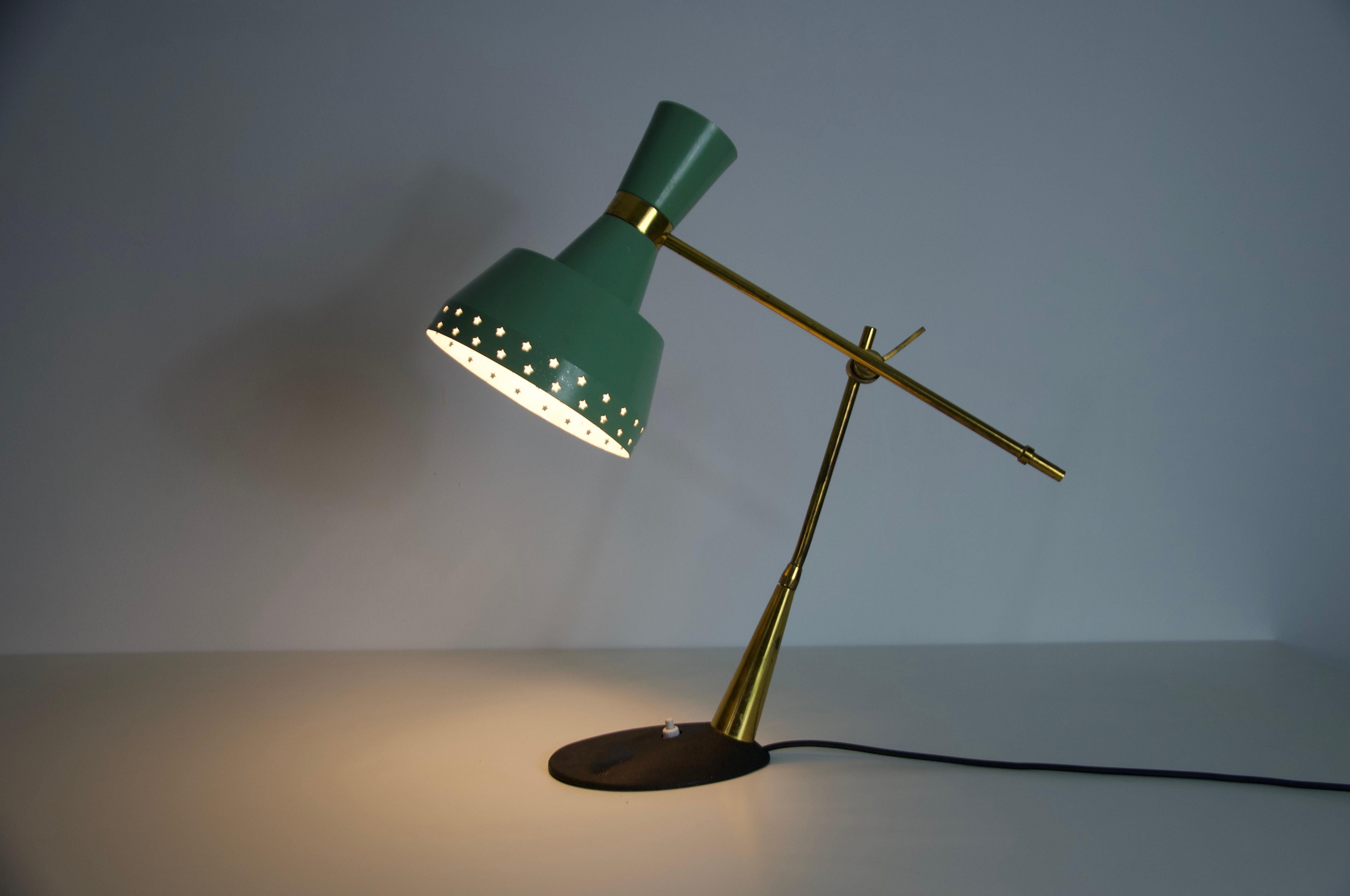 Mid-Century Italian Brass and Metal Table Lamp, 1960s For Sale 9