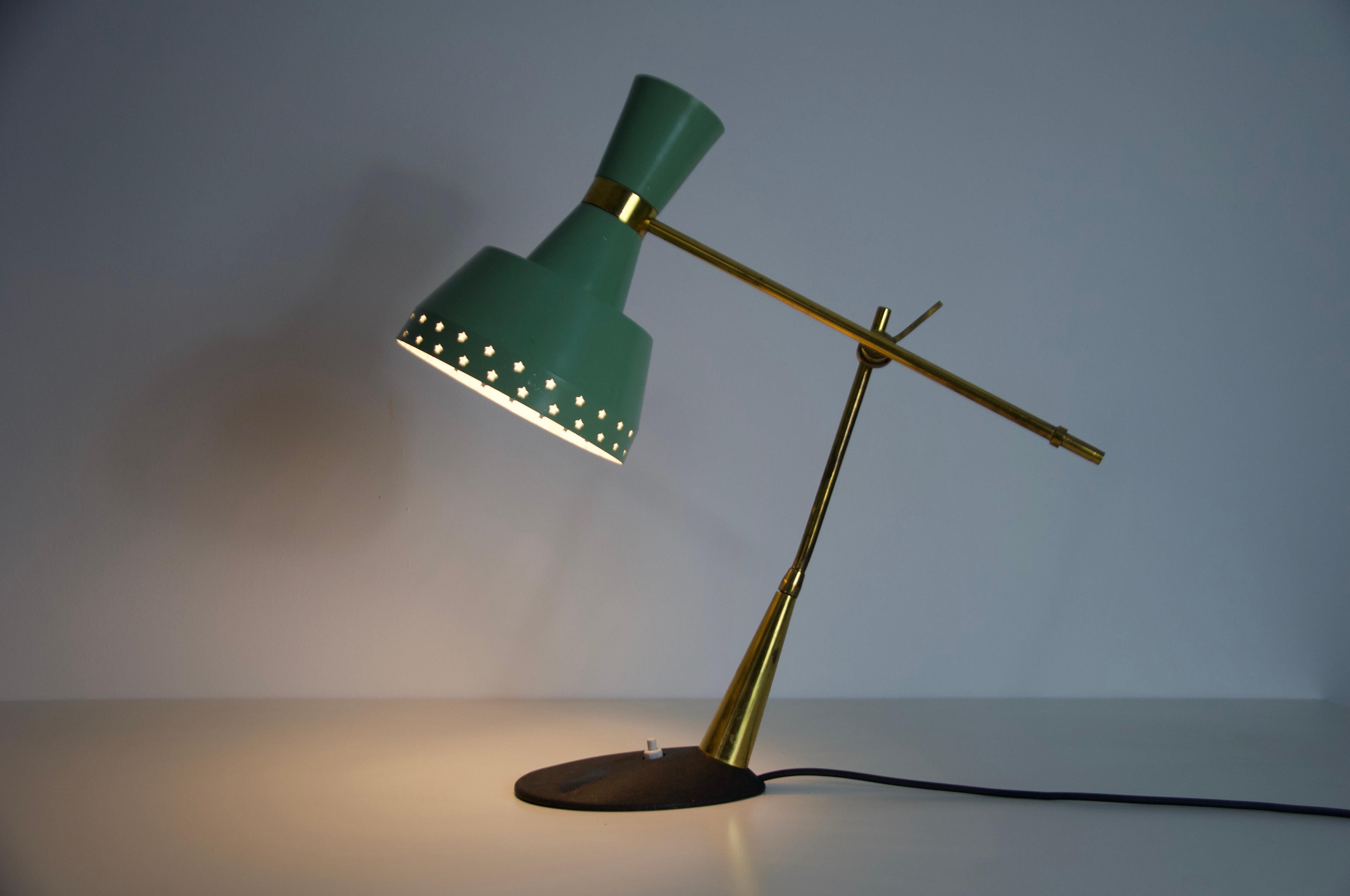 Mid-Century Italian Brass and Metal Table Lamp, 1960s For Sale 10