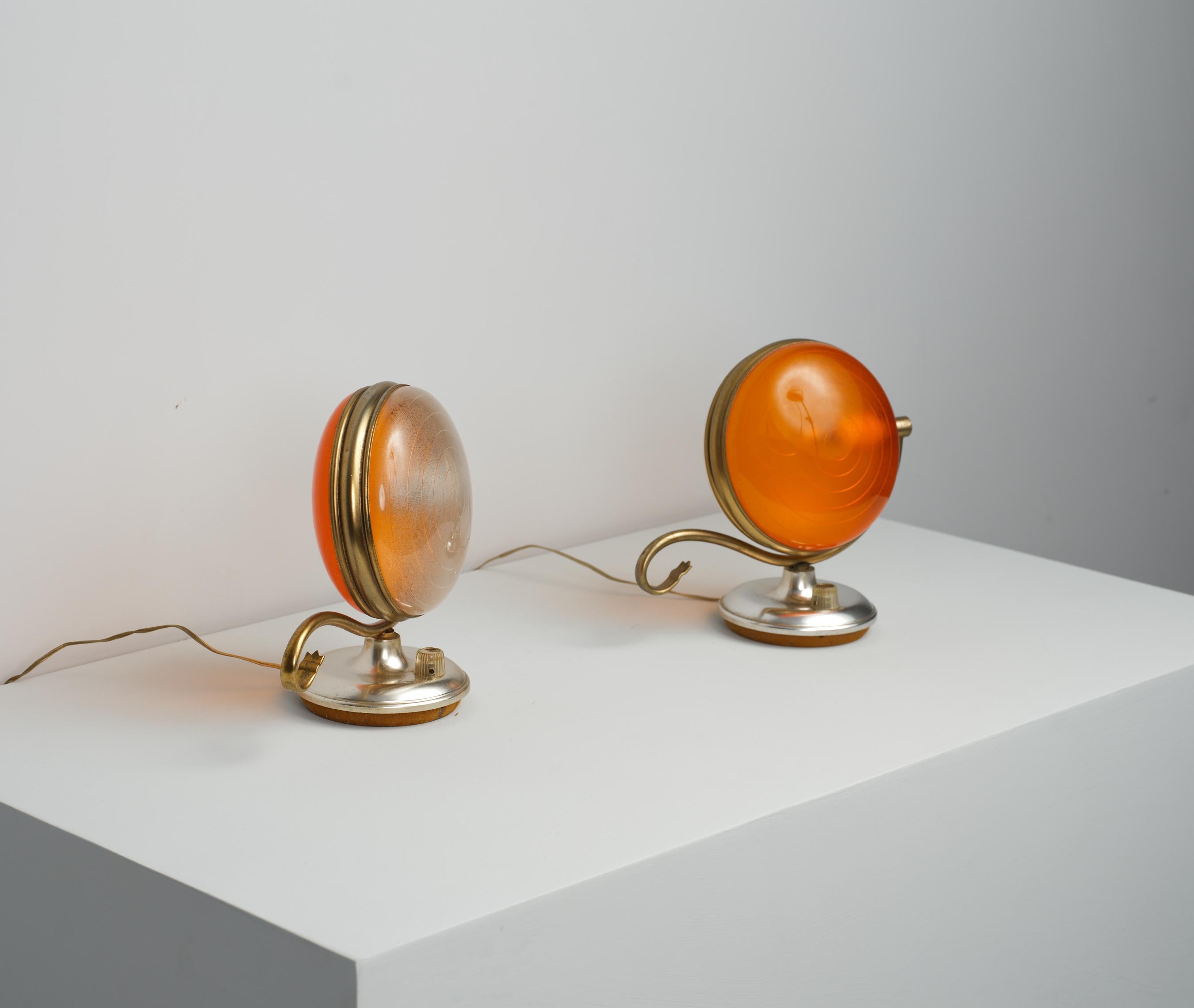 Mid-Century Italian Brass and Metal Table Lamps For Sale 3