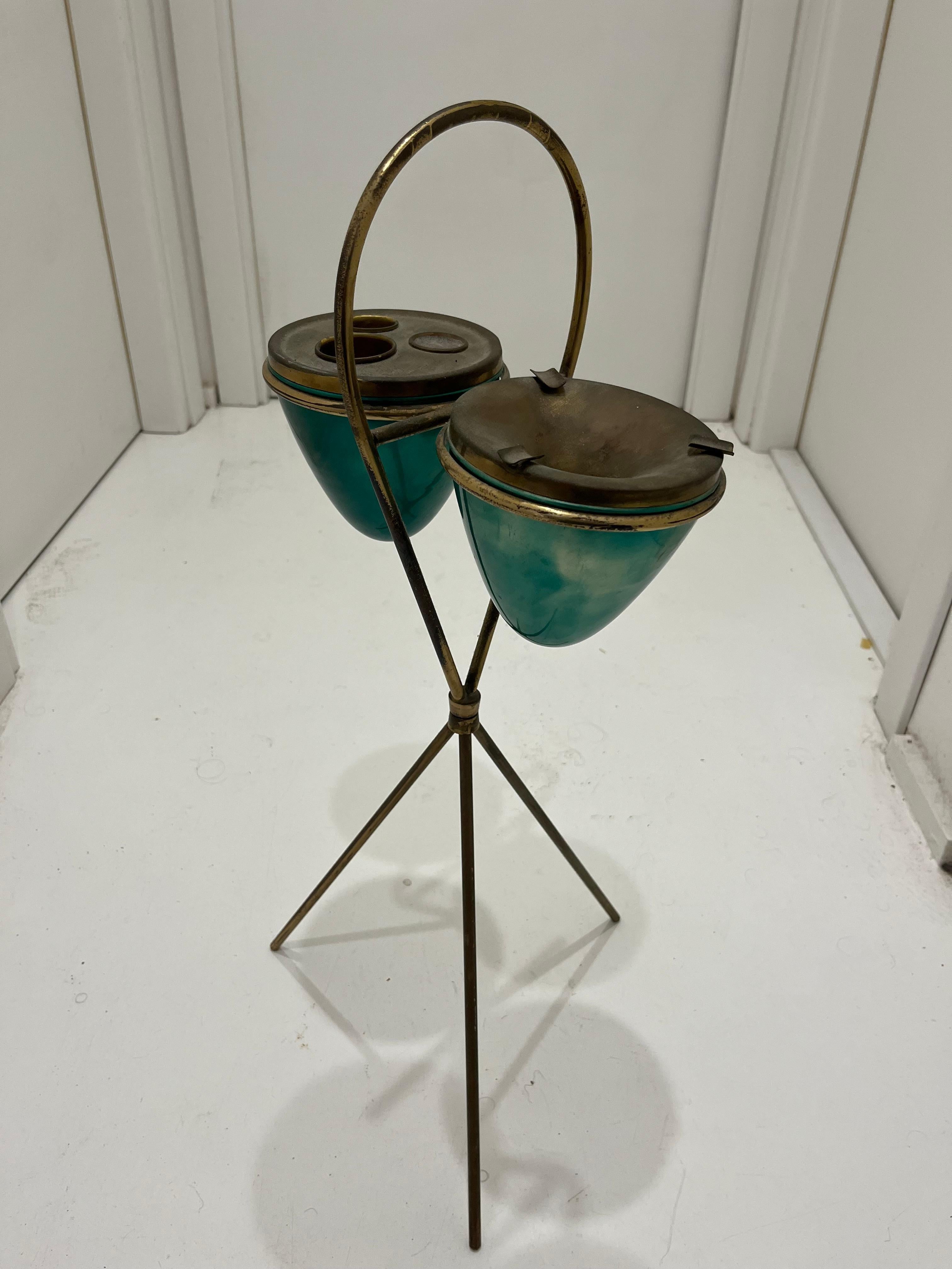 Mid-Century Italian brass ashtray, 1950s
Good condition, small signs of aging.