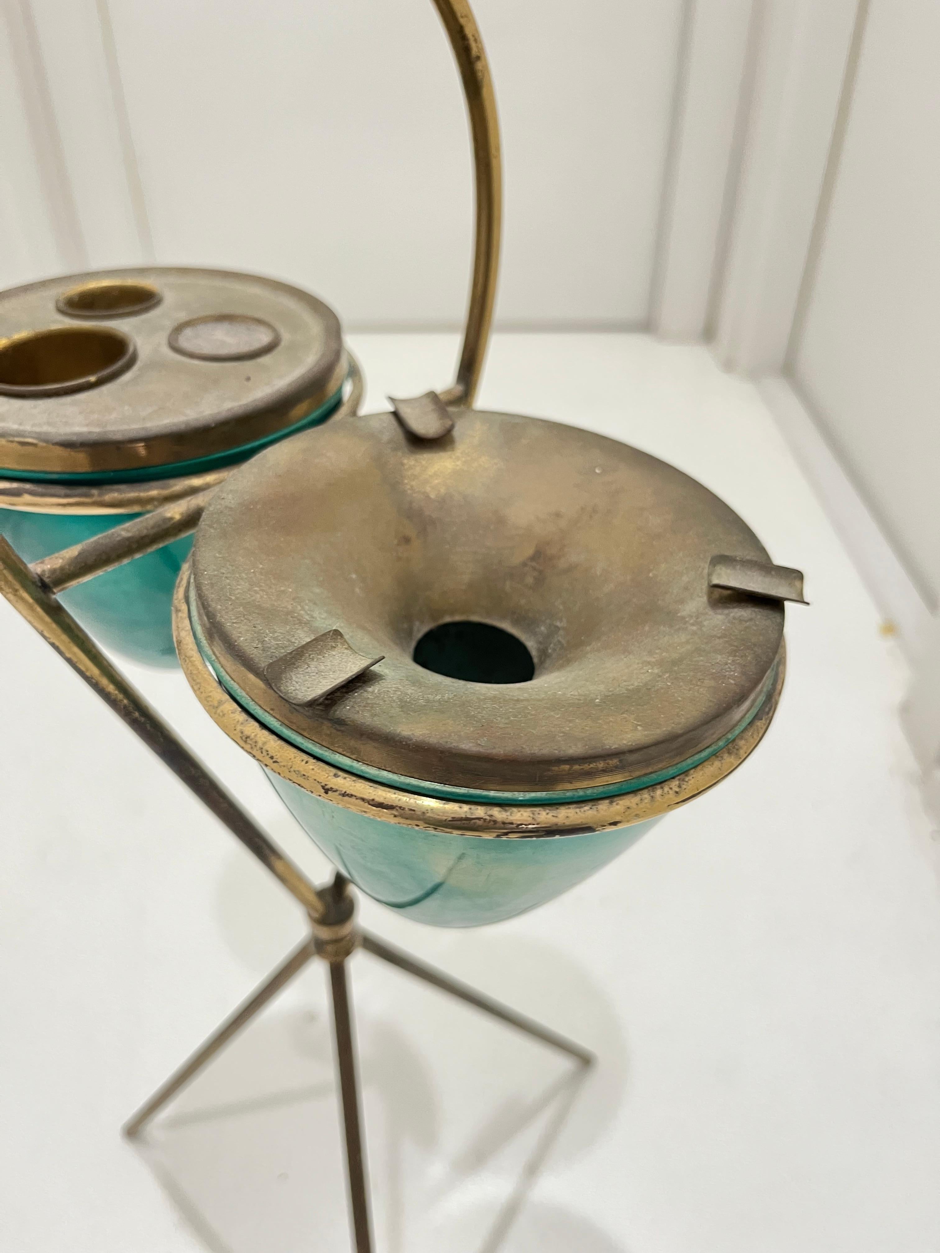 Mid-Century Italian Brass Ashtray, 1950s In Good Condition For Sale In Palermo, IT