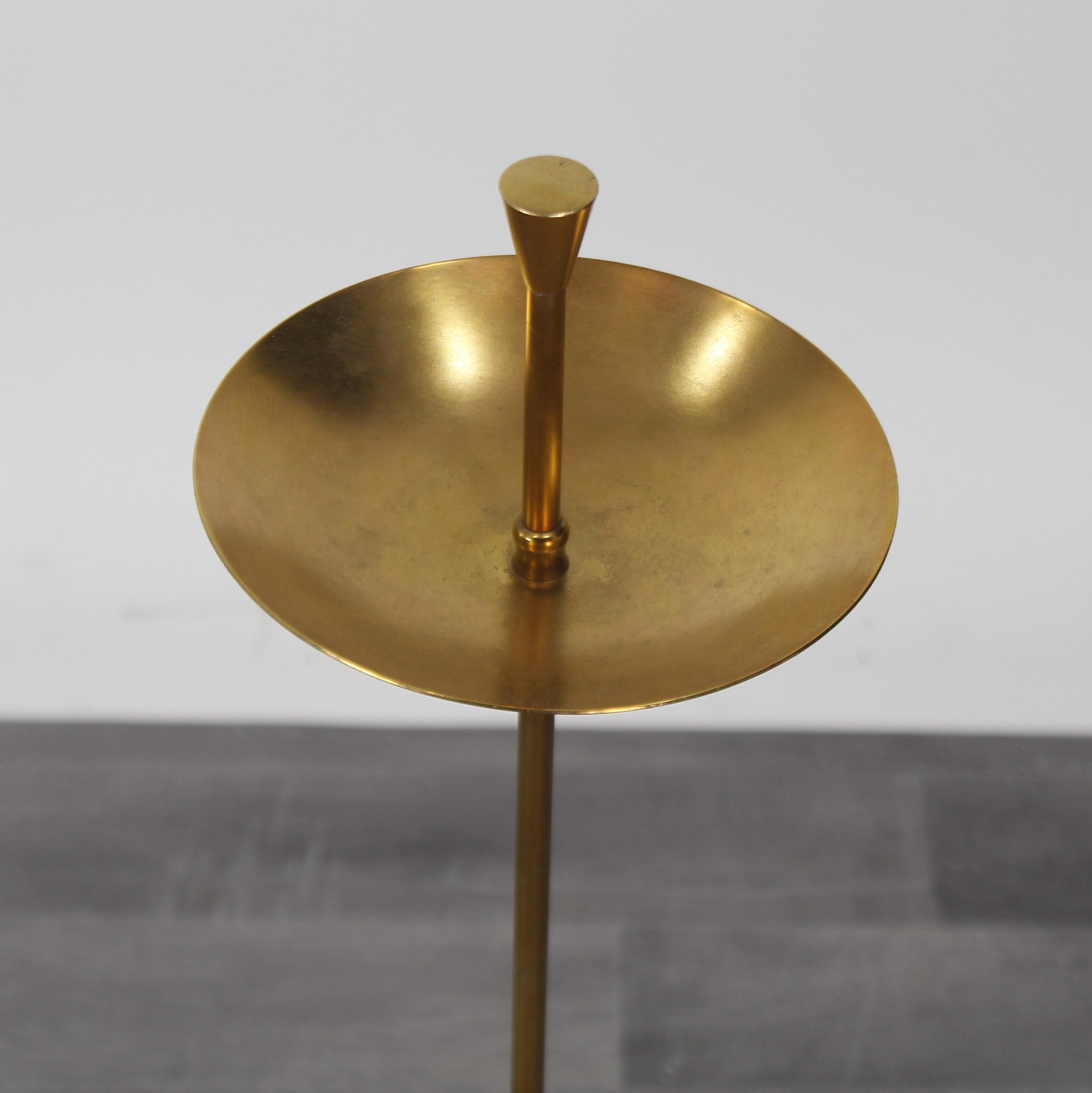 Midcentury Italian Brass Ashtray in the Style of Giò Ponti For Sale 3