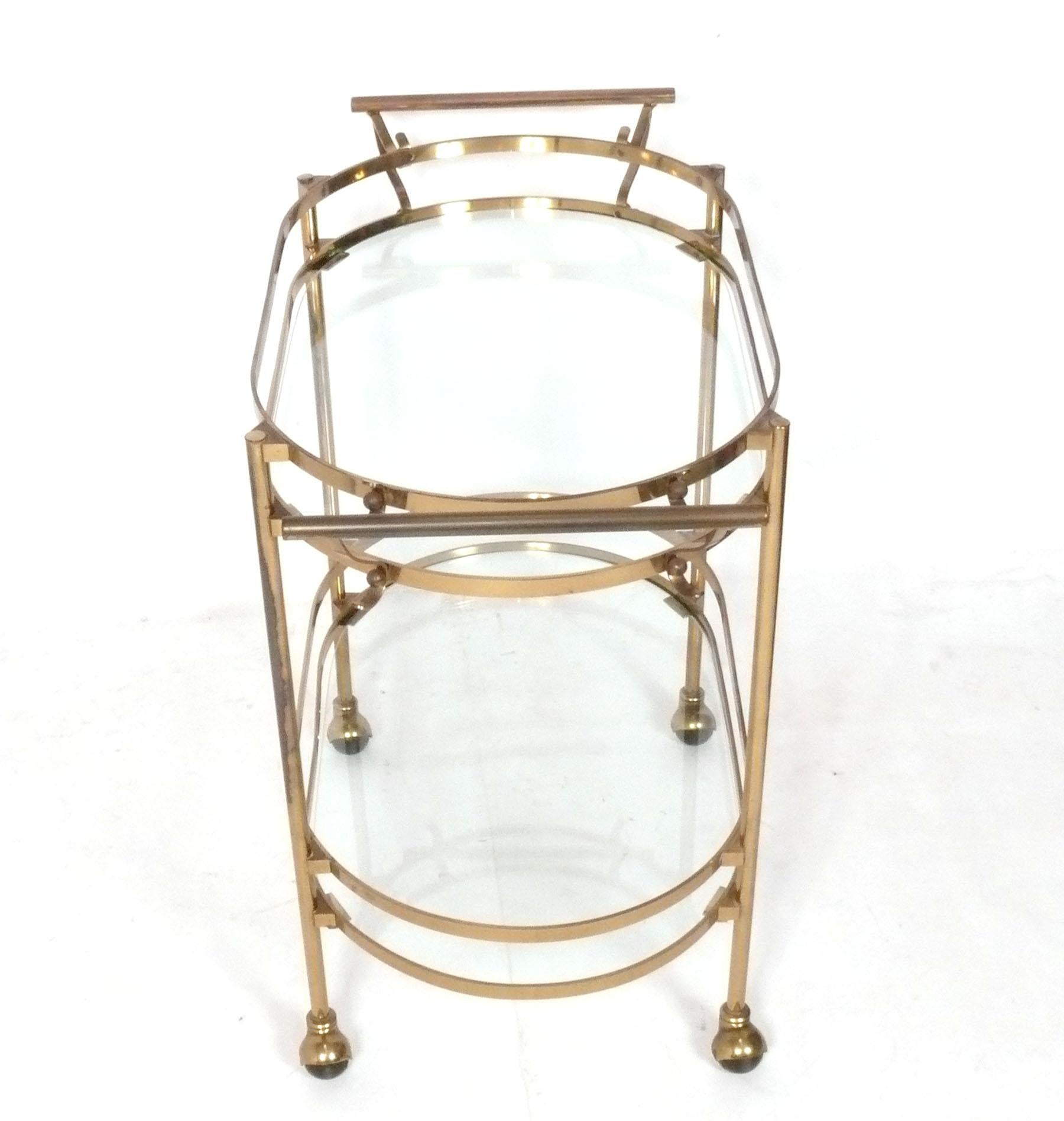 Mid-Century Modern Chariot de bar en laiton italien du milieu du siècle en vente