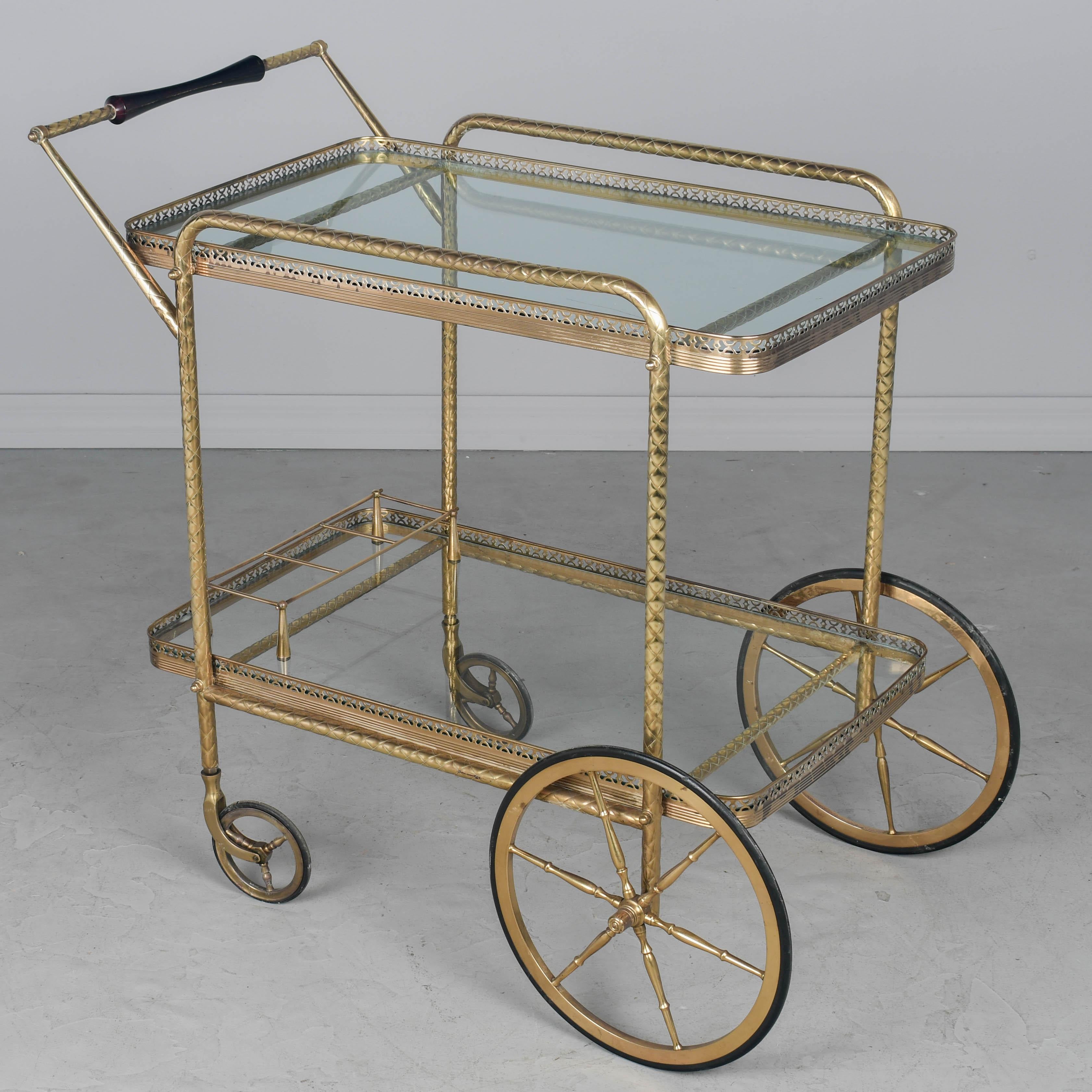 Carrito de bar de latón italiano de mediados de siglo en Bueno estado para la venta en Winter Park, FL