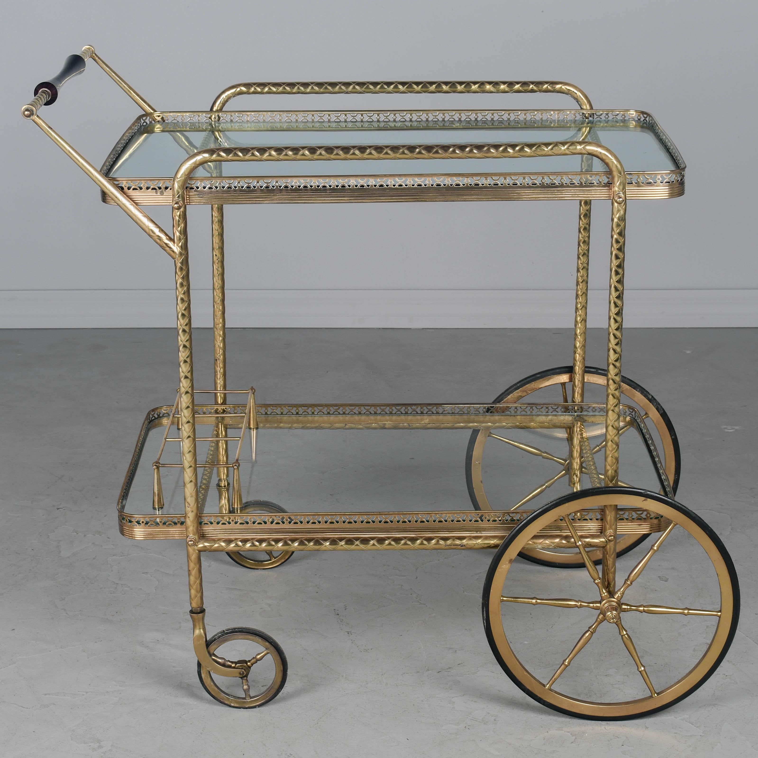 Carrito de bar de latón italiano de mediados de siglo Latón en venta