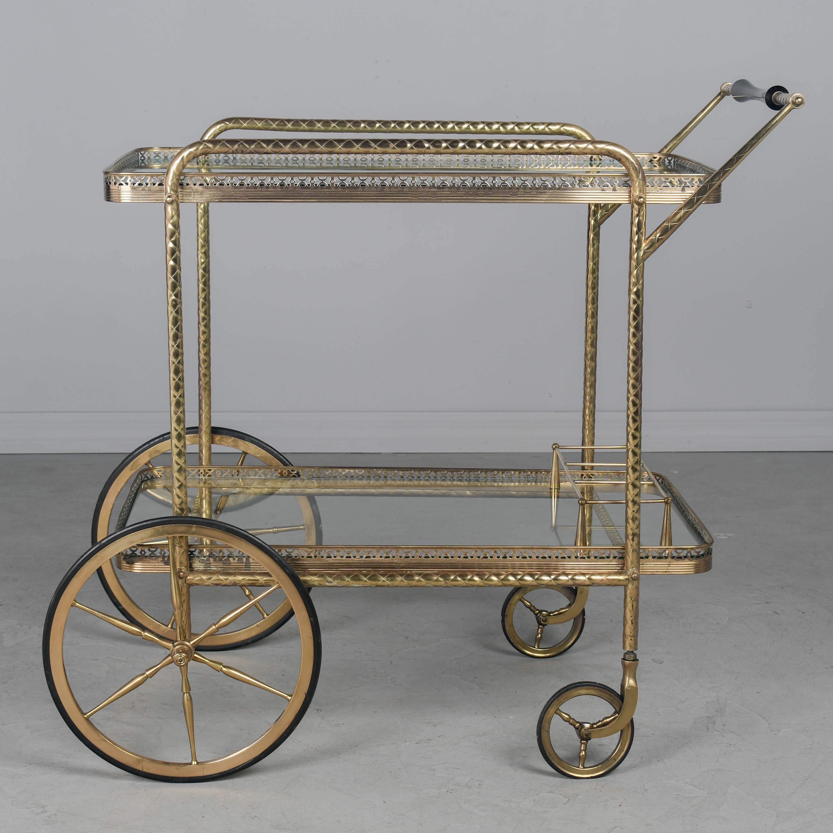Carrito de bar de latón italiano de mediados de siglo en venta 2