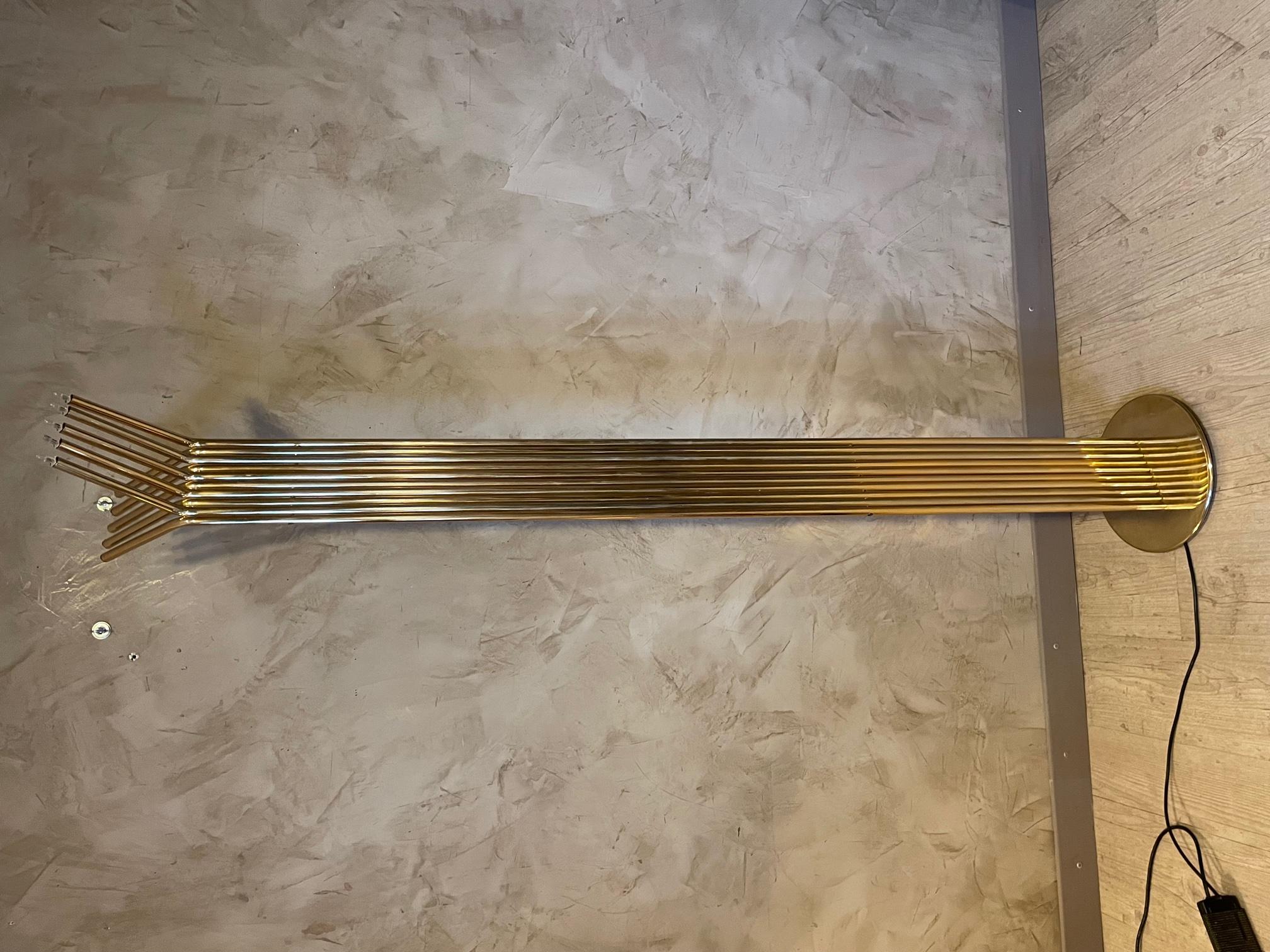 Mid-Century Italian Brass Floor Lamp in the Style of Goffredo Reggiani For Sale 3