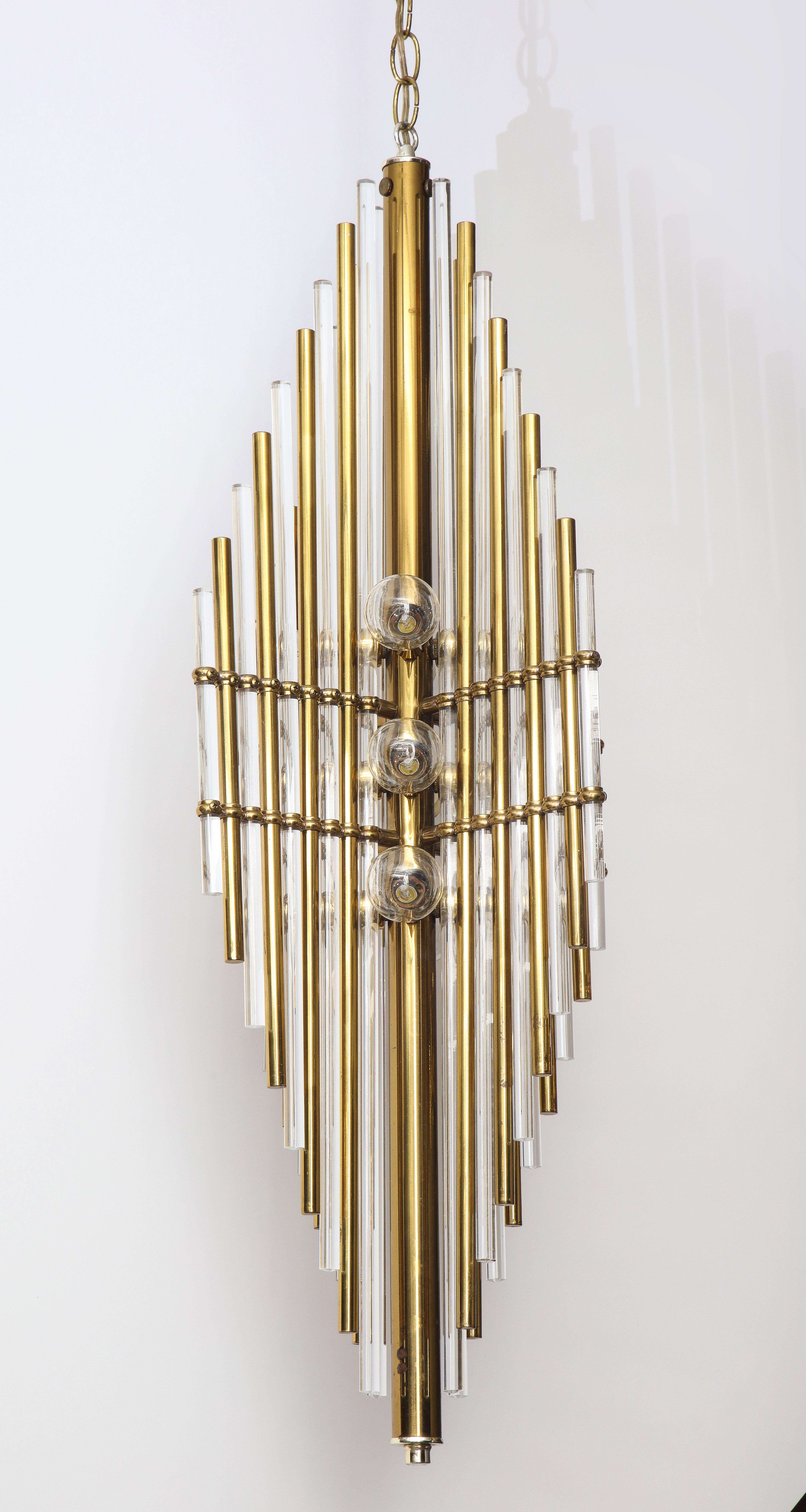 Sciolari Italian Brass, Lucite Pendant Chandelier In Good Condition For Sale In New York, NY