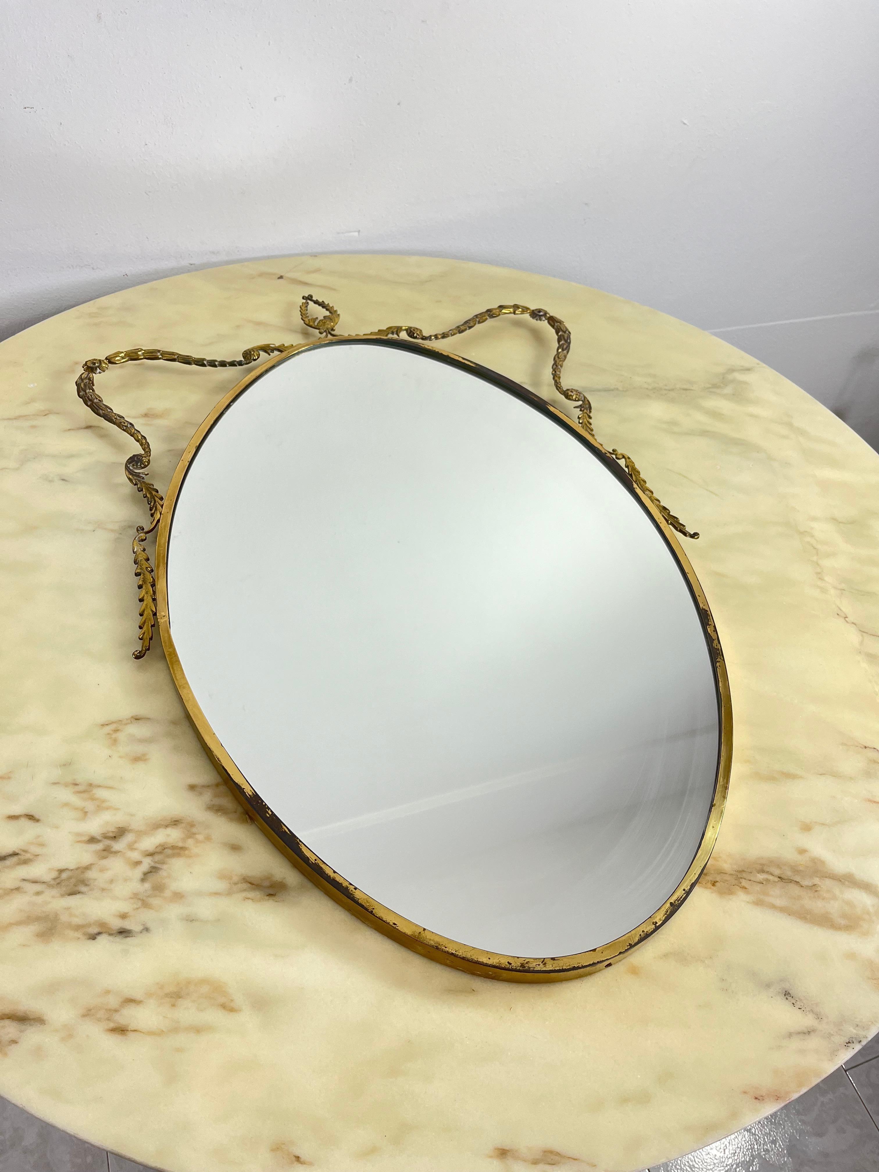 Miroir en laiton italien du milieu du siècle 1960 en vente 1