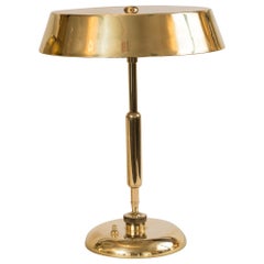 Lámpara de mesa italiana de latón de mediados de siglo de Oscar Torlasco para Lumi