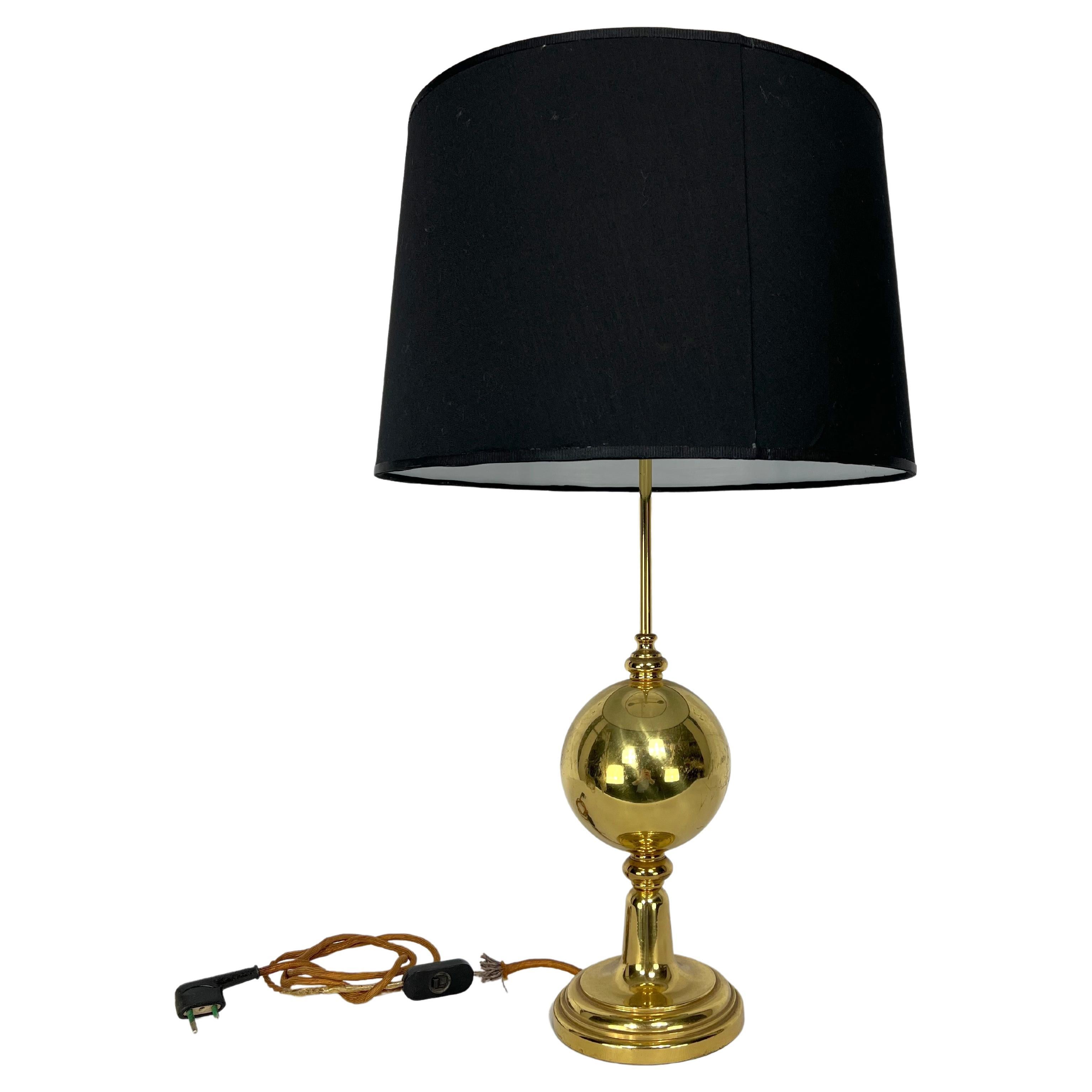 Mid-Century Italian Brass Table Lamp from 50s For Sale