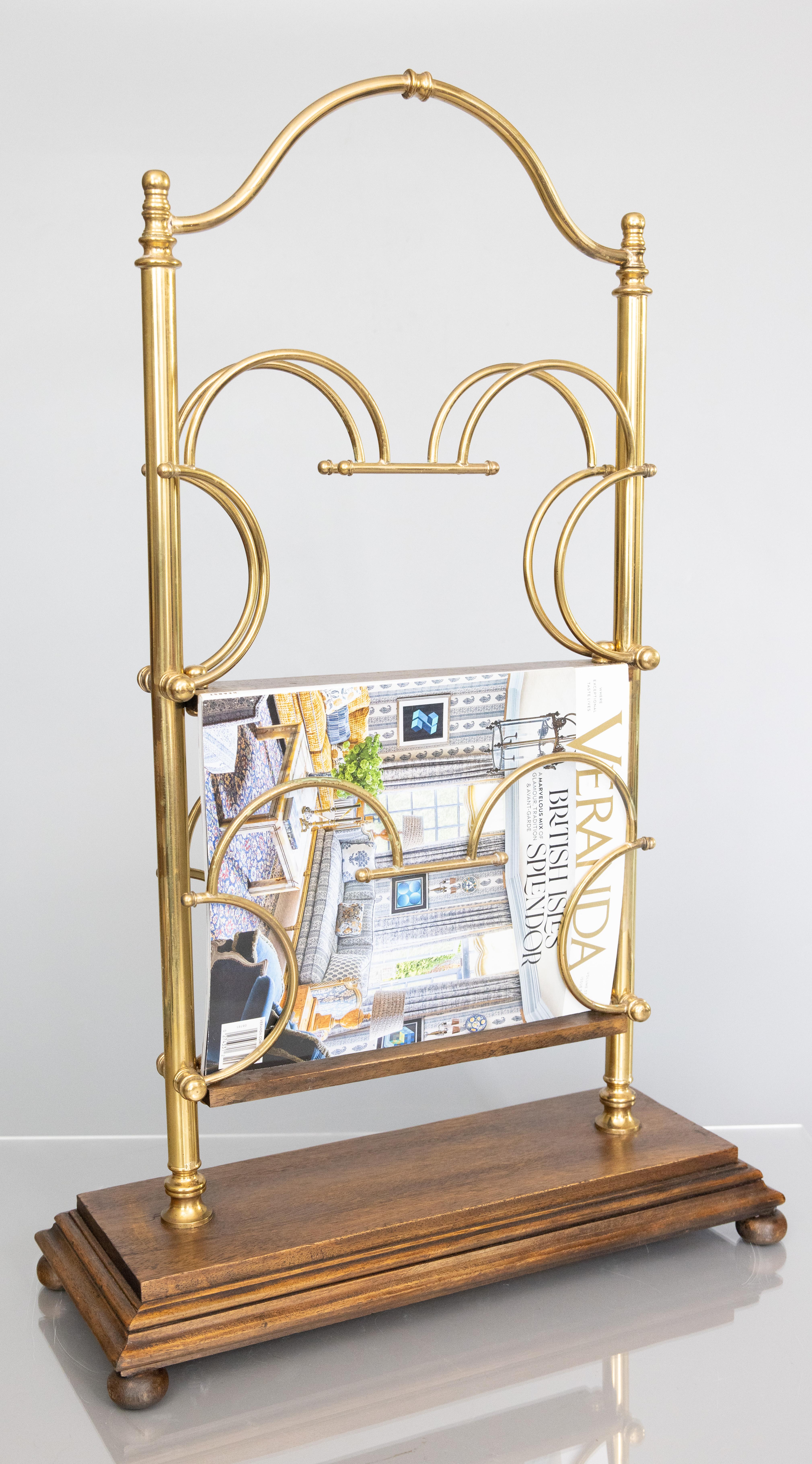 Mid-Century Modern Mid-Century Italian Brass & Walnut Magazine Rack For Sale