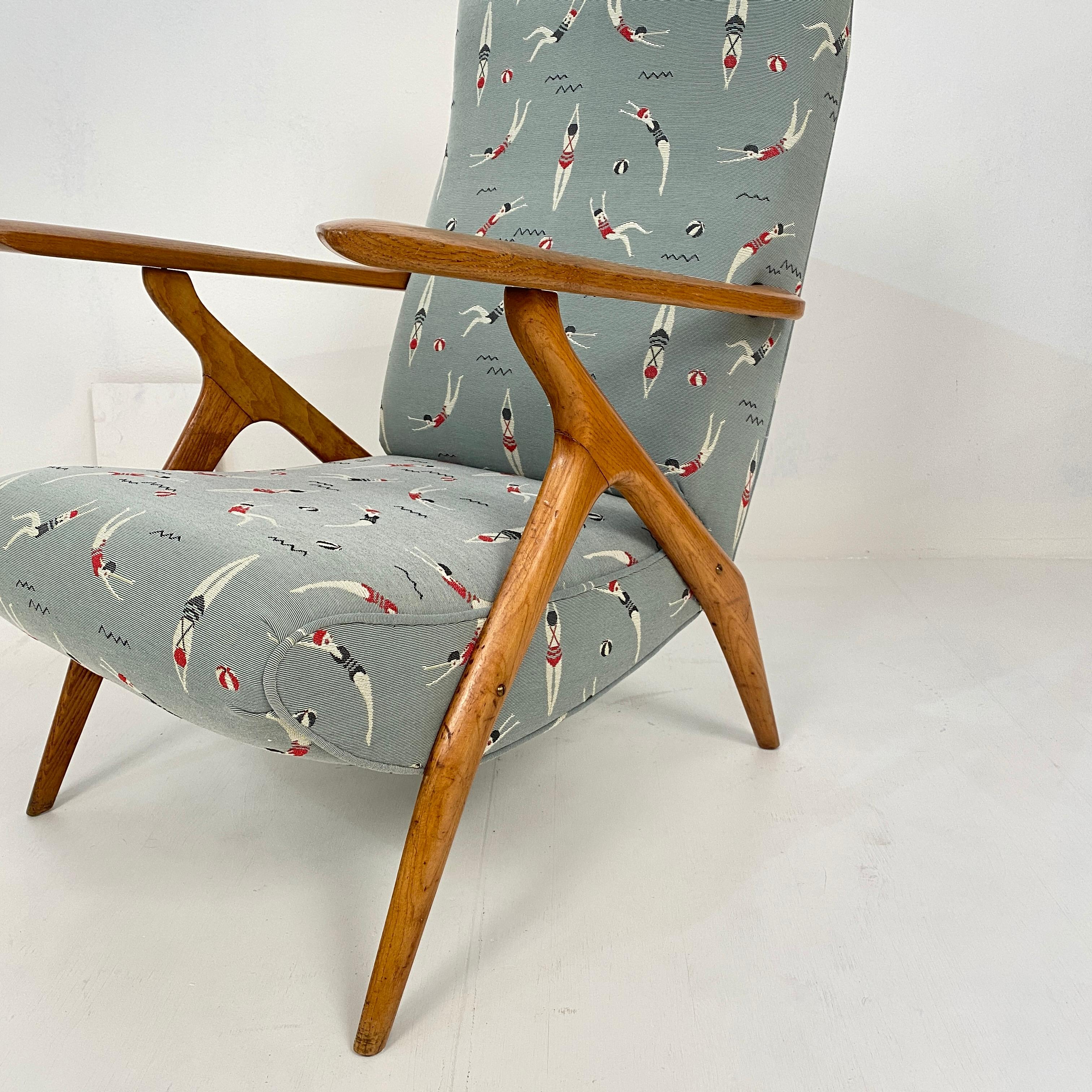 Midcentury Italian Brown Ash Lounge Chair by Antonio Gorgone Reupholstered, 1951 In Good Condition In Berlin, DE
