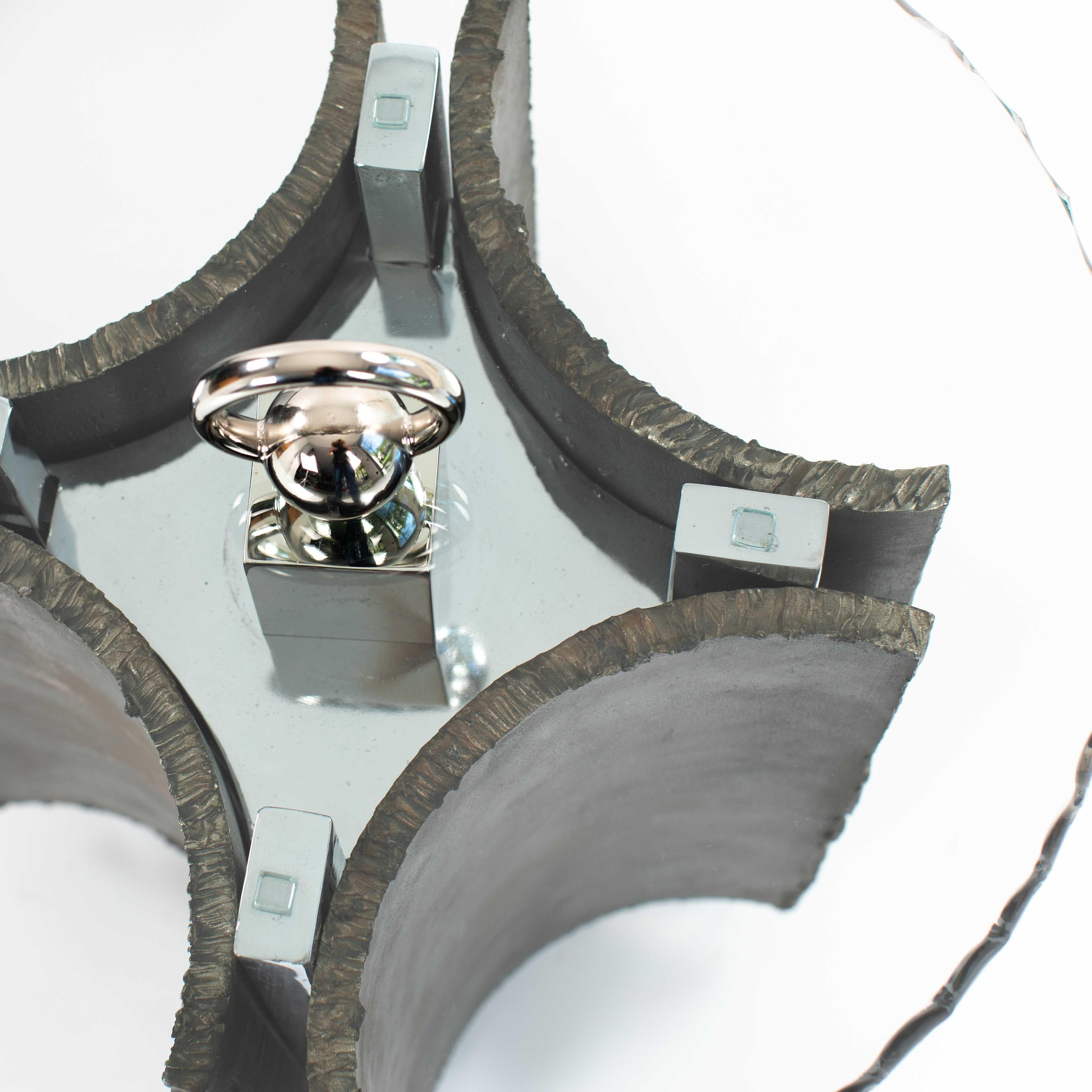 Italienische brutalistische Beistelltische aus der Mitte des Jahrhunderts aus Eisen-Glas-Nickel von Banci, Florenz im Angebot 9