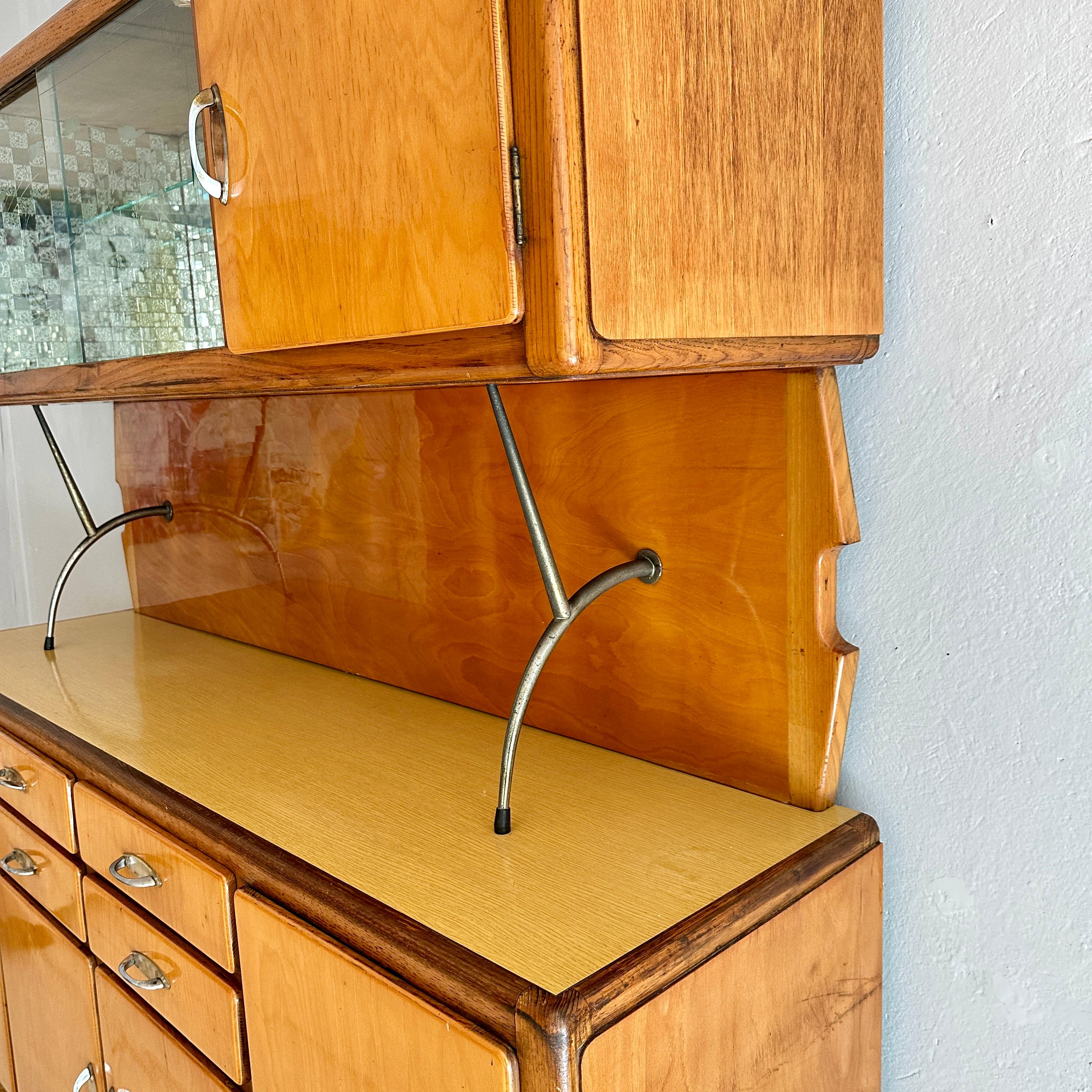 Armario buffet italiano de mediados de siglo al estilo de Ico Parisi, hacia 1950 en venta 6