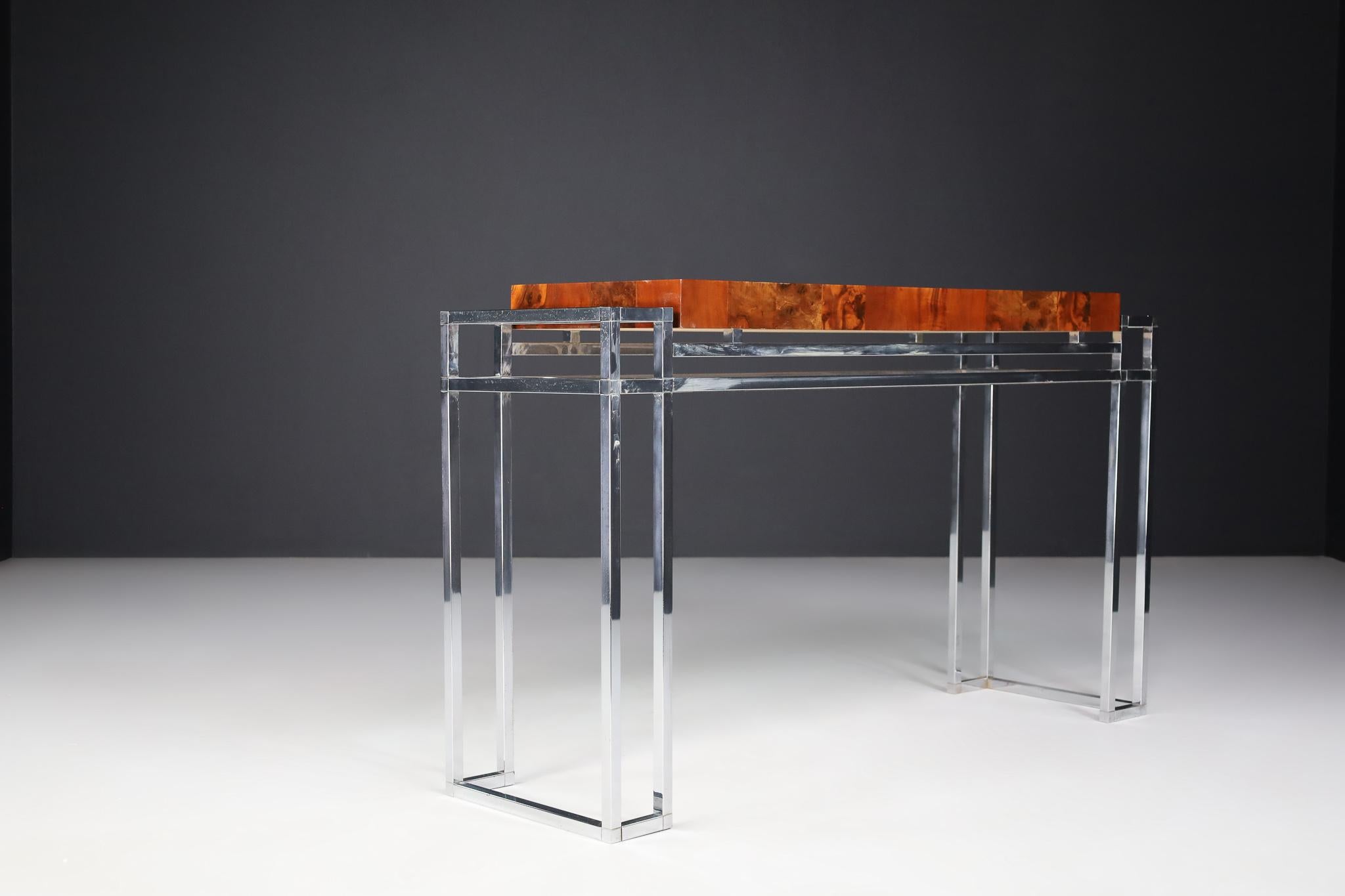 Mid-Century Italian Burl Console Table by Willy Rizzo 3