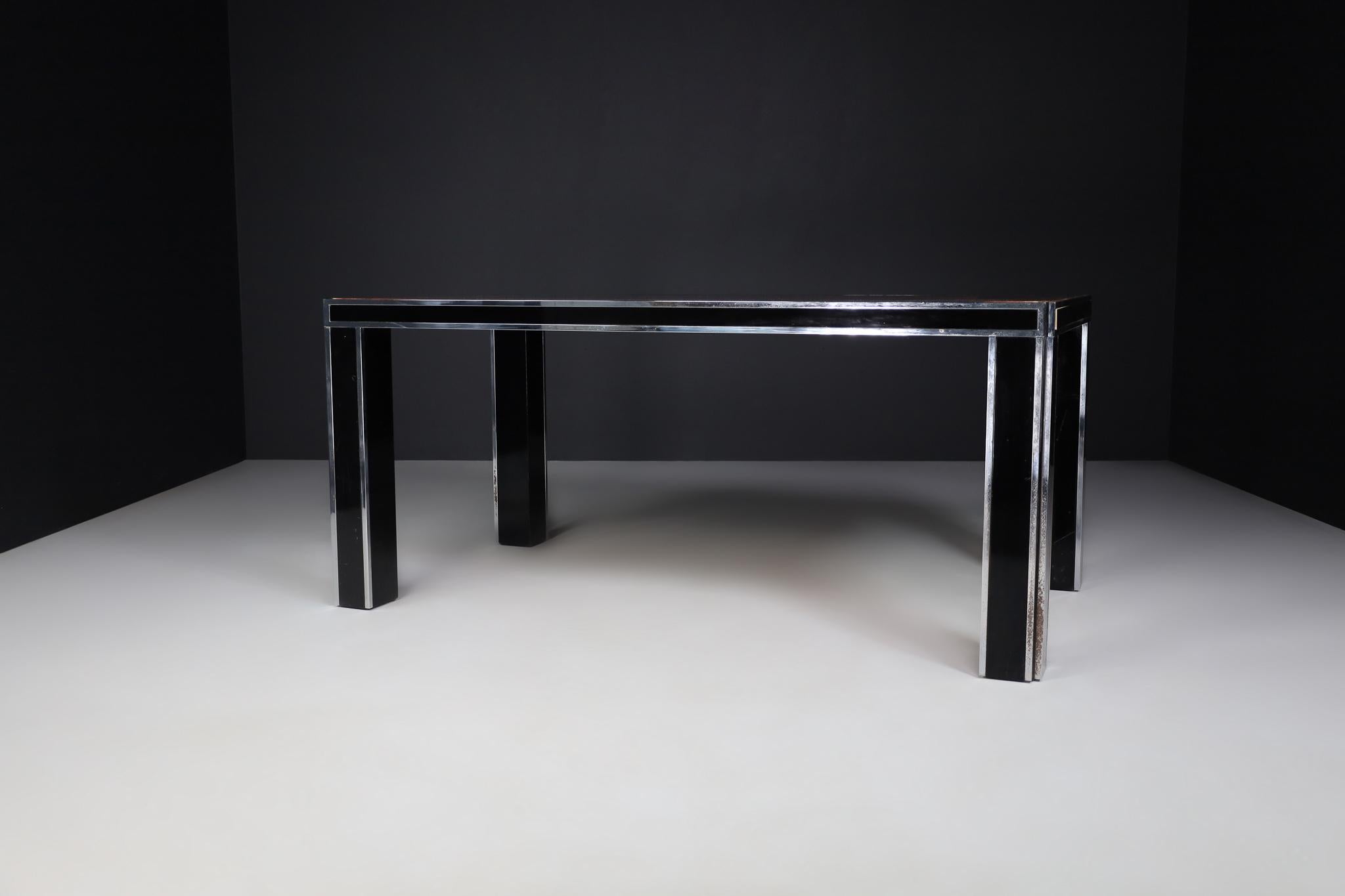 Table de salle à manger en loupe italienne du milieu du siècle par Willy Rizzo, années 1970. Abîmé - En vente à Almelo, NL