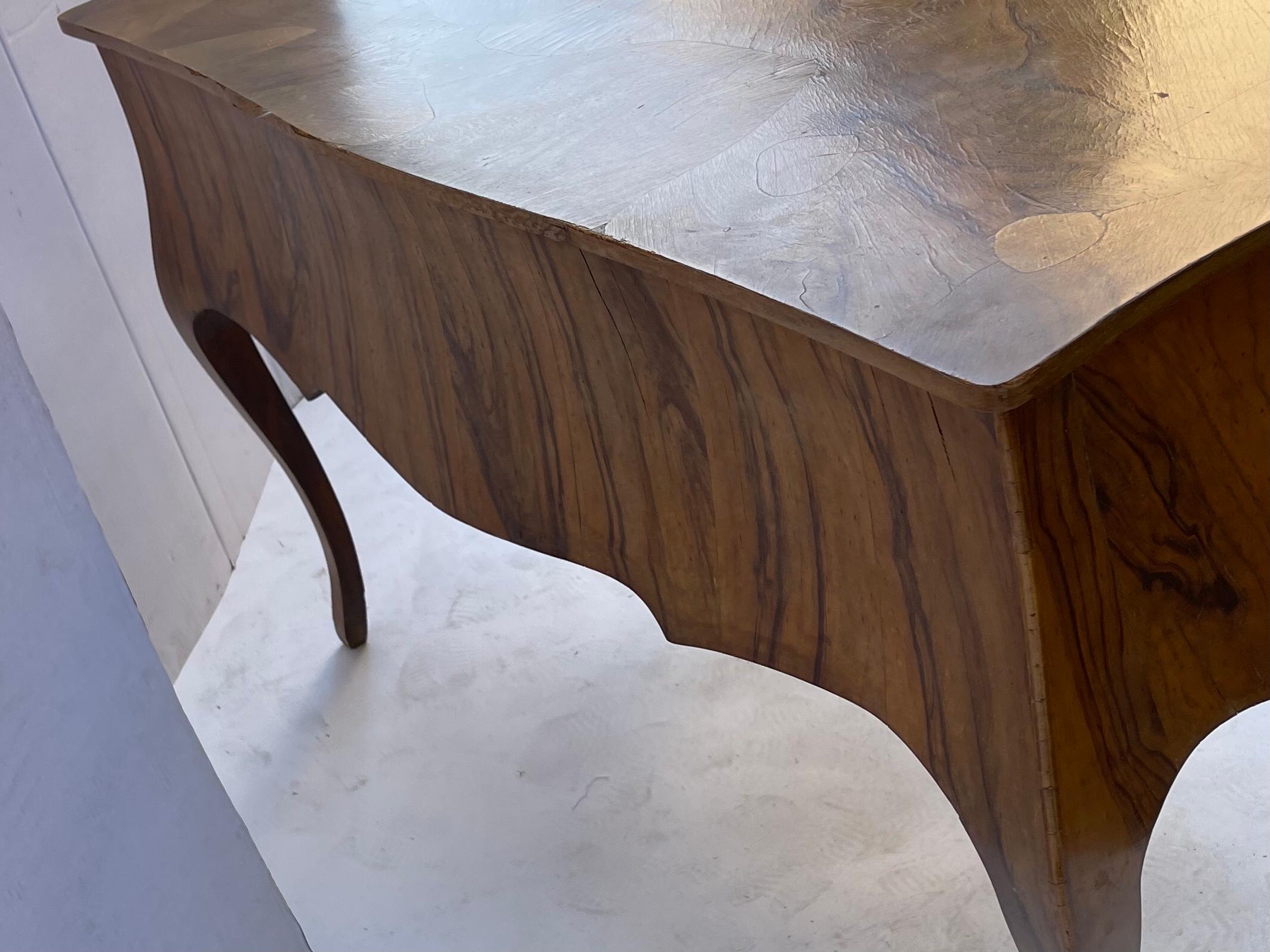 Mid-Century Italian Burl Wood / Olive Wood Louis XV Style Serpentine Desk 2