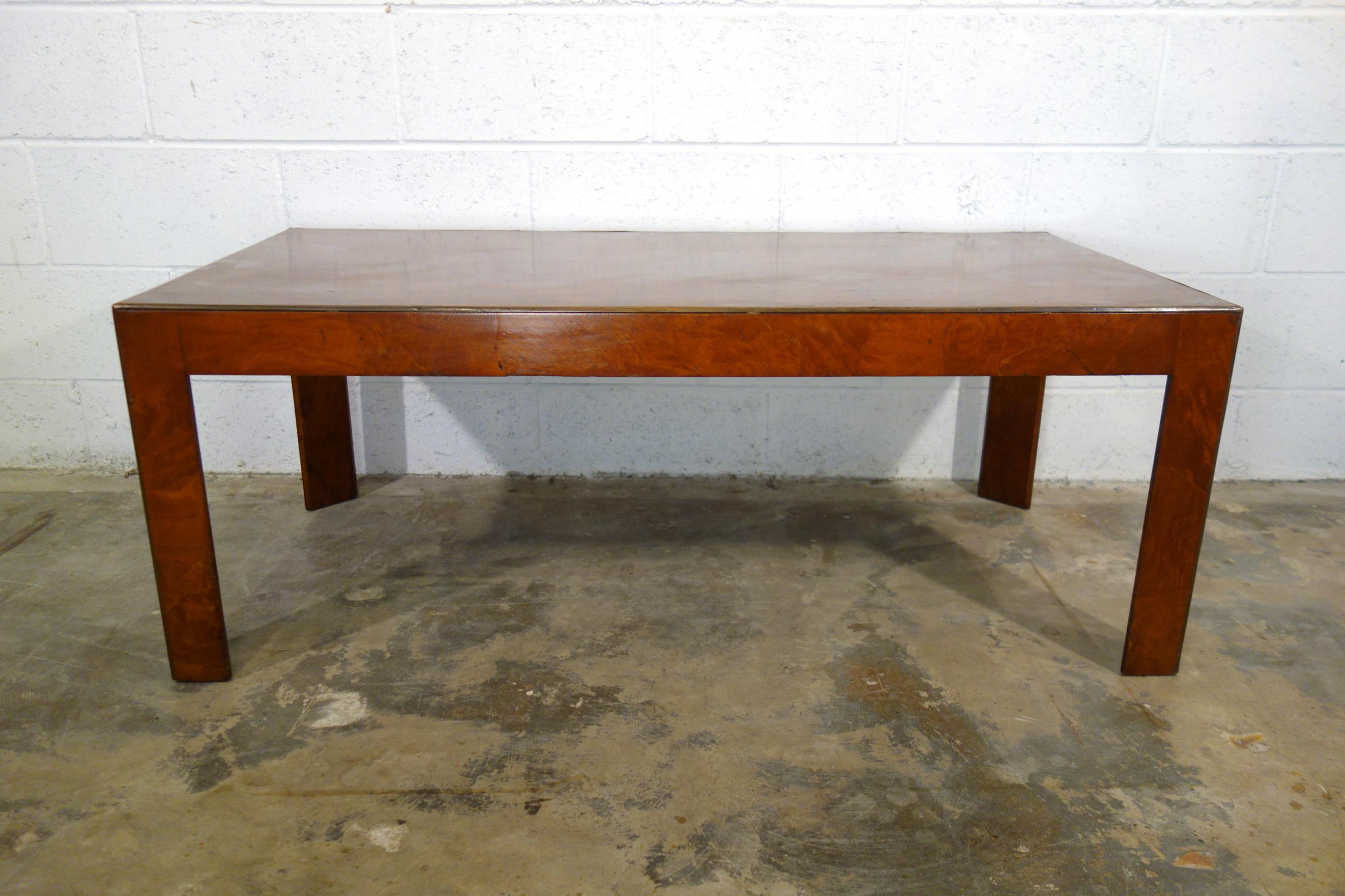 Mid Century Italian Burled Mahogany Parson Style Modern Coffee Table 1950s In Good Condition In Encinitas, CA