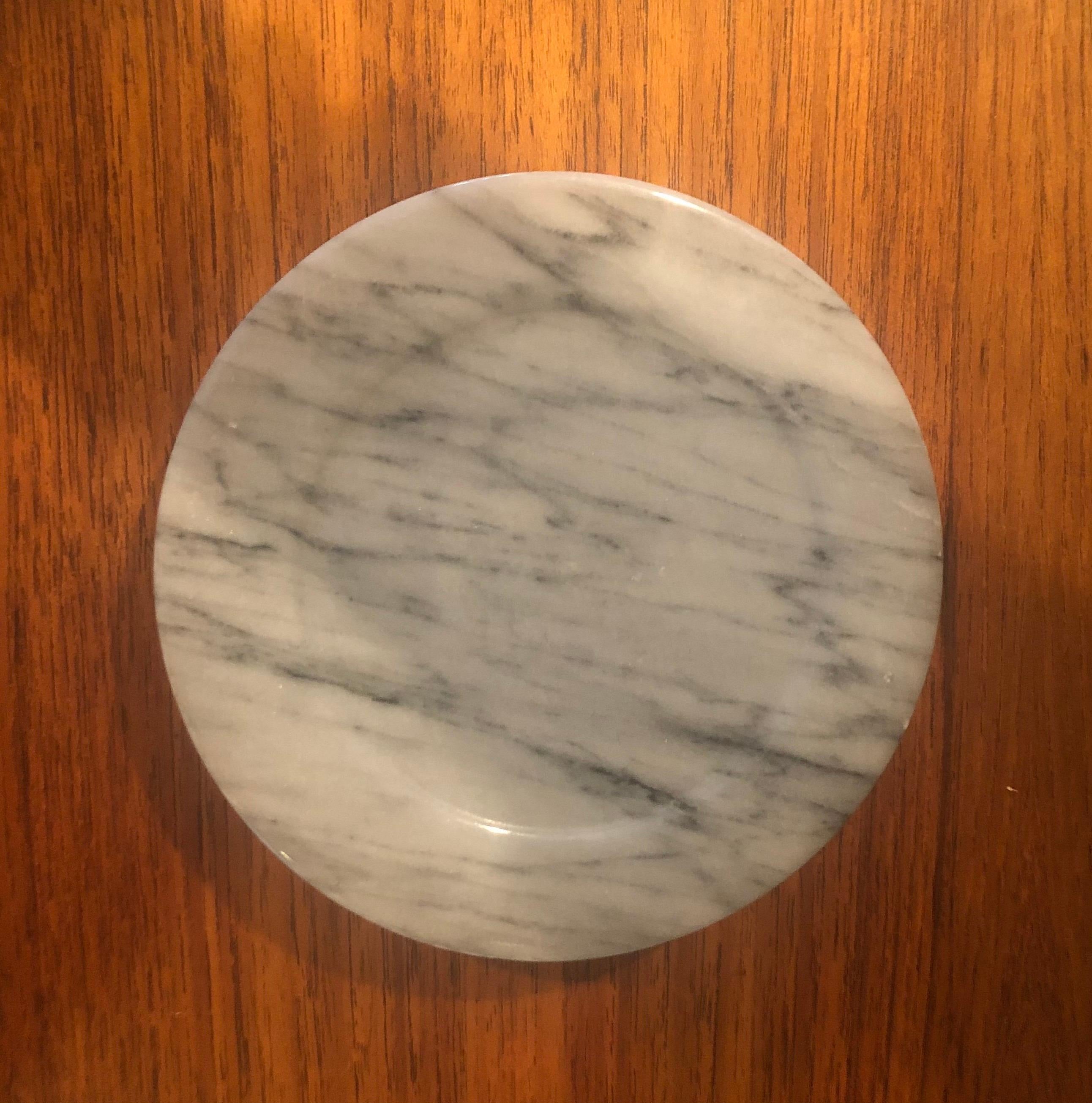 Midcentury Italian Carrara Marble Ashtray 1