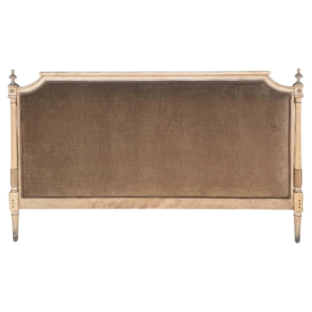 Mid-Century Italian Carved Regency Style Palm Finial King Headboard In Velvet