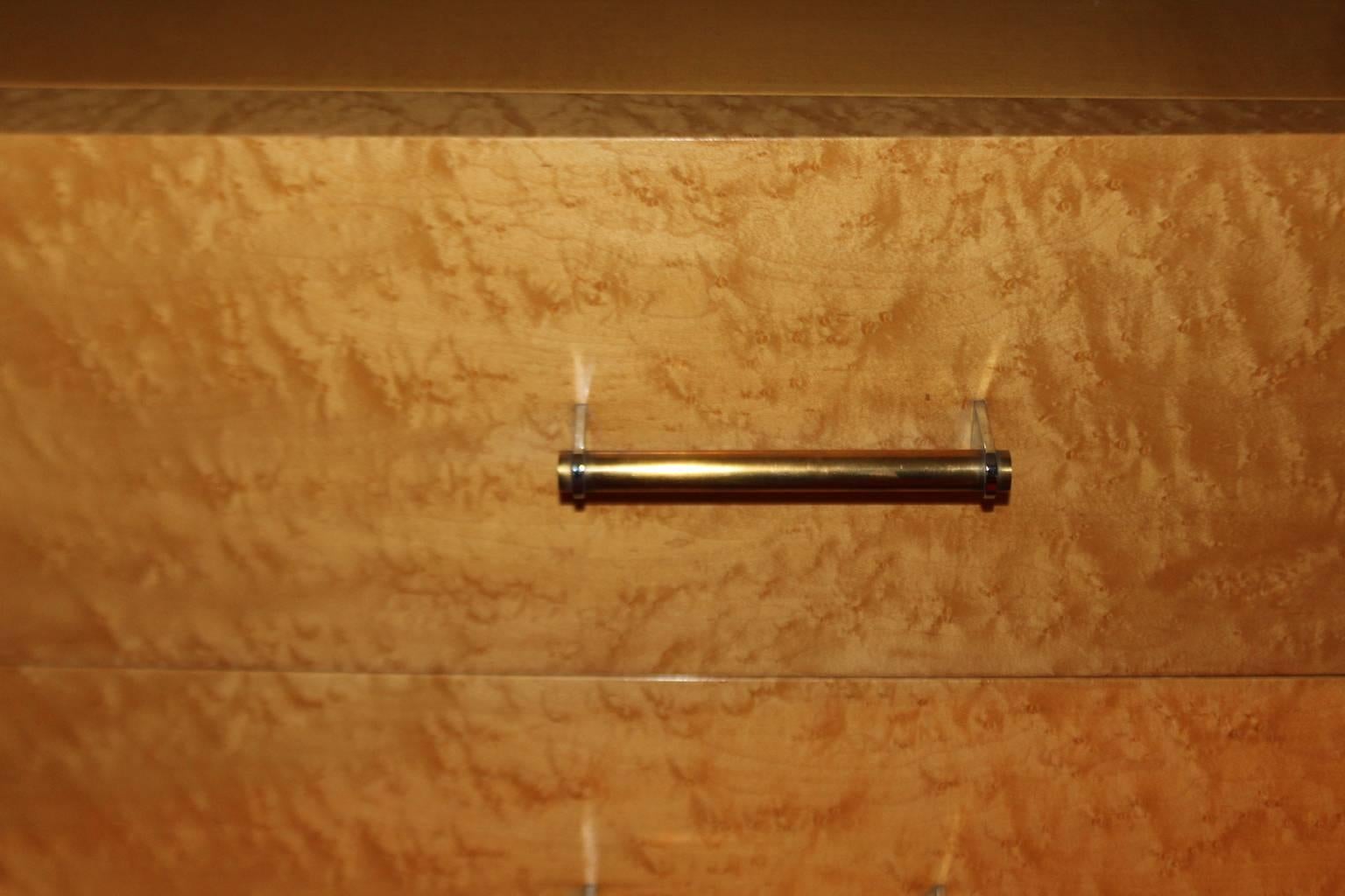 Coppia di cassettiere in legno di cedro del Medioevo con finiture in ottone In condizioni ottime in vendita a Milano, IT