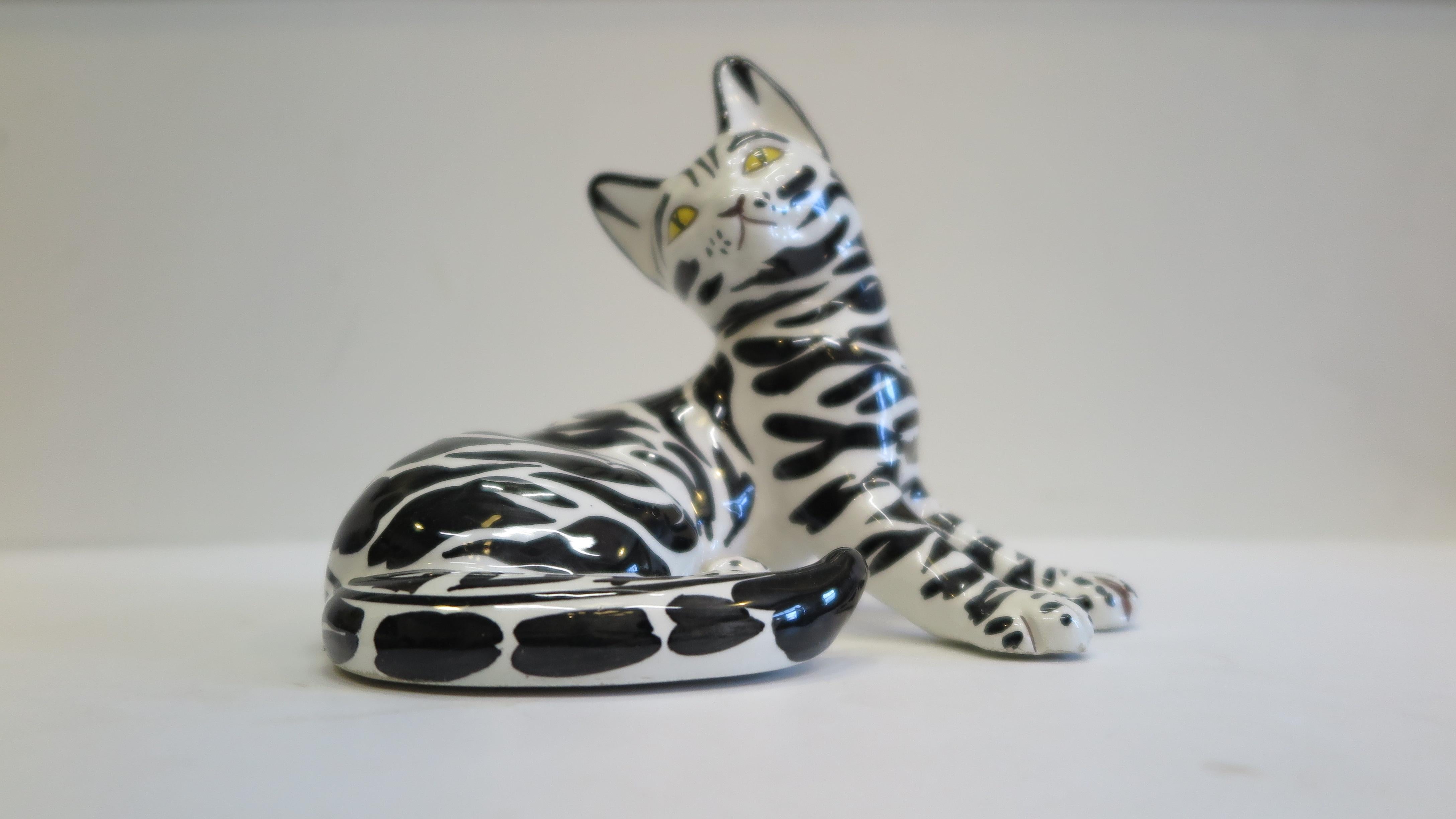 Mid Century Italian Ceramic Cat For Sale 1