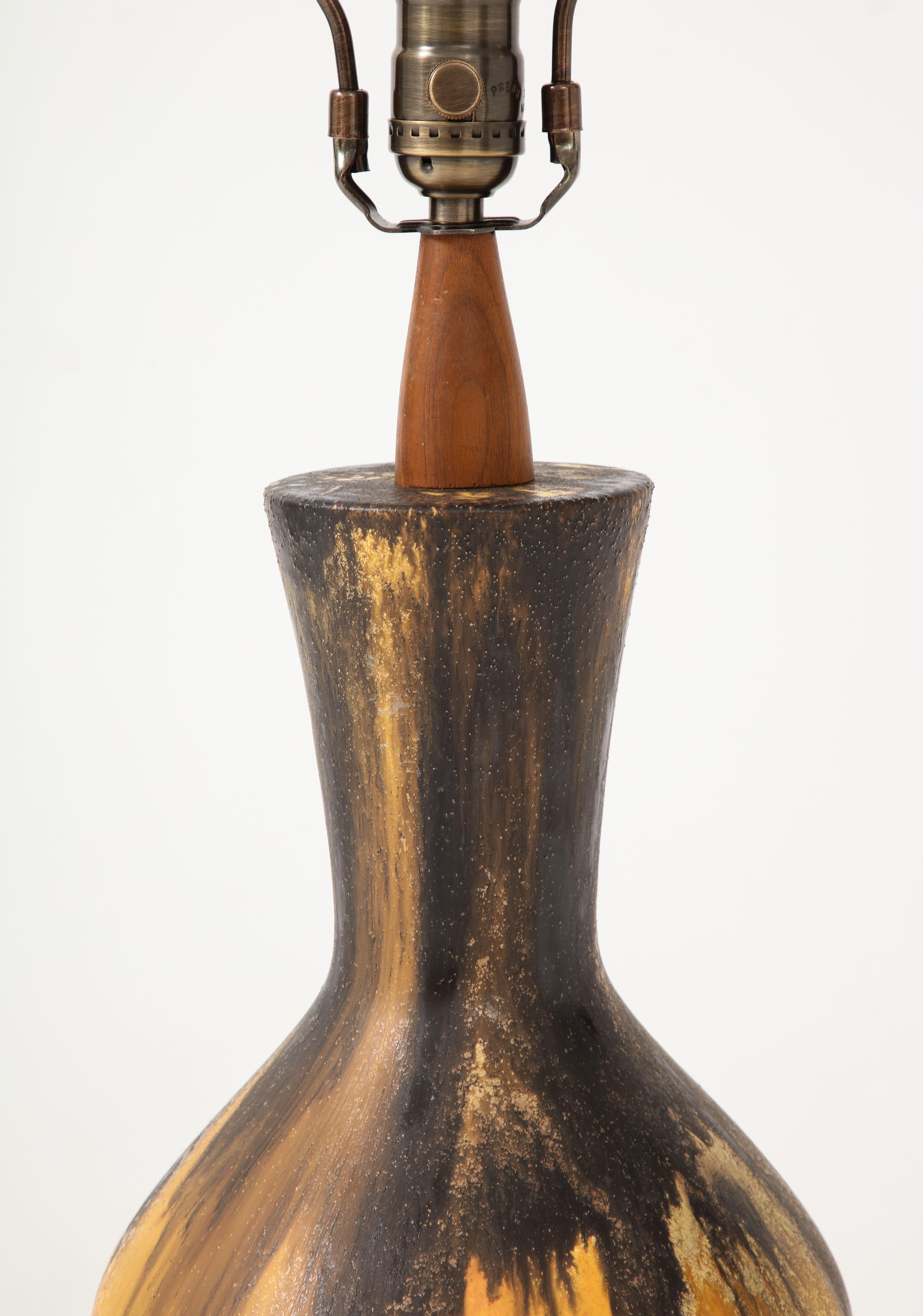 Bronze Mid Century, Italian Ceramic Lamp, Fantoni Style For Sale