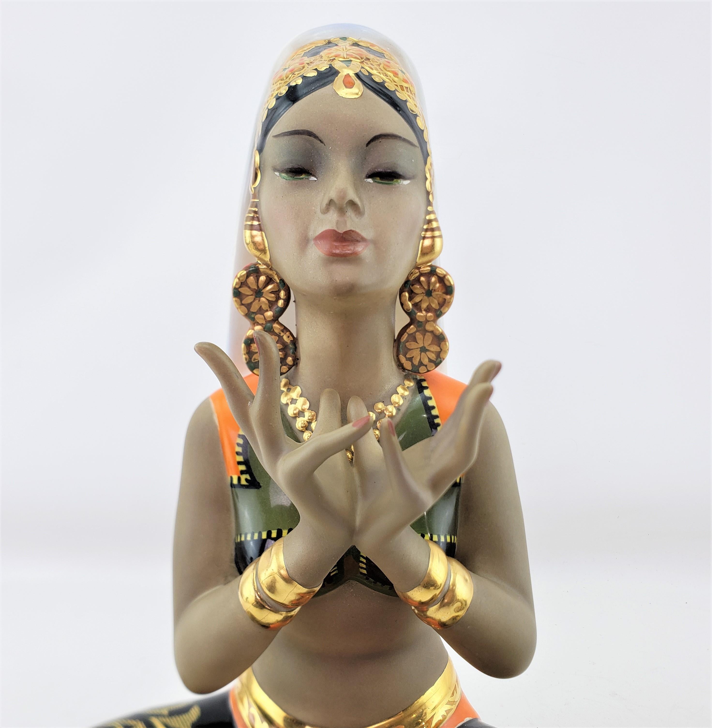 Sculpture «ray » de danseuse thaïlandaise Marchio Depositato, en céramique italienne du milieu du siècle dernier en vente 3